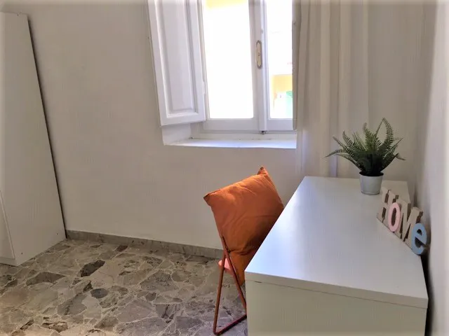 Private room in Via della Colonna, Florence (1726736) ROOM 2