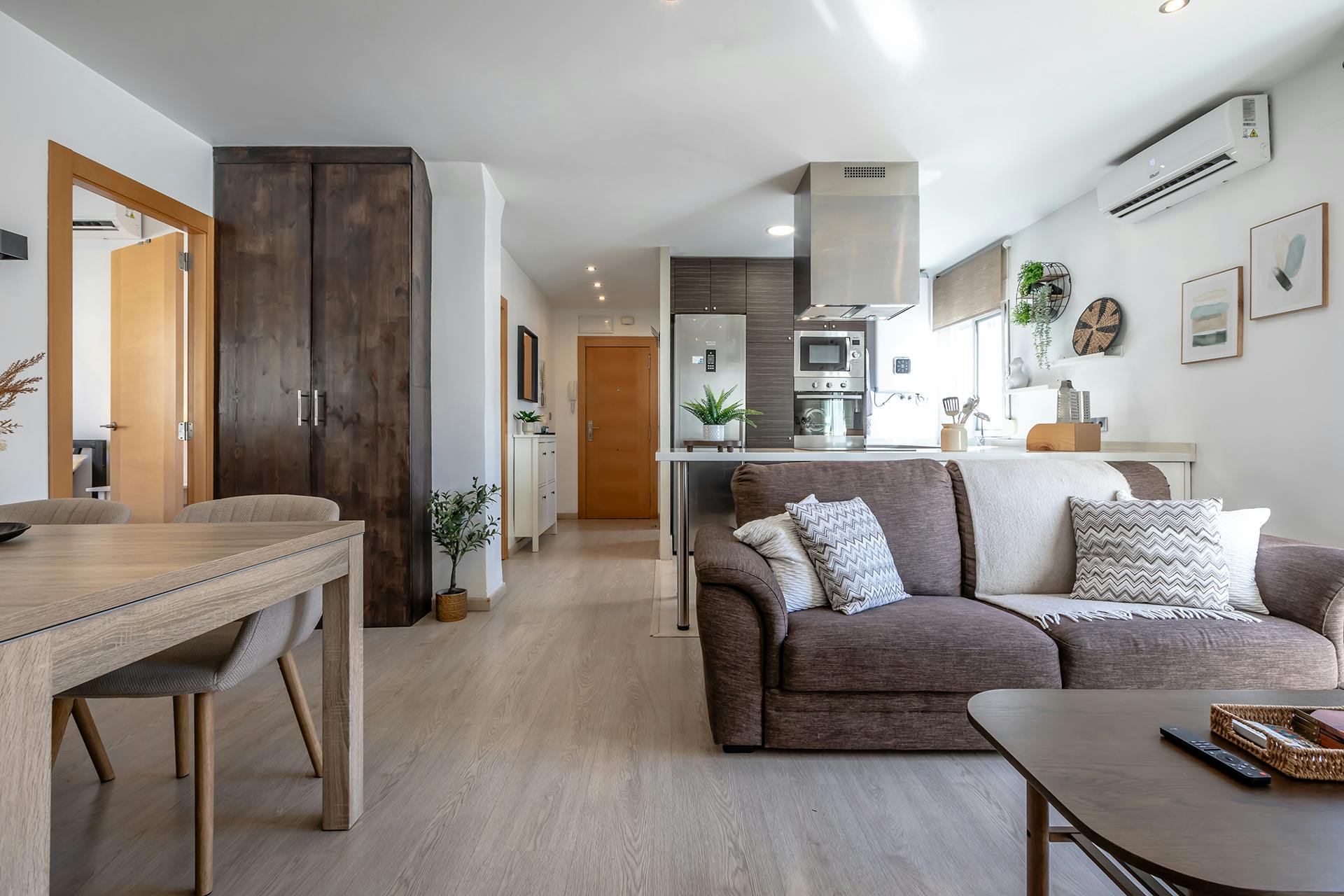 Carrer de Sollana, Valencia preview