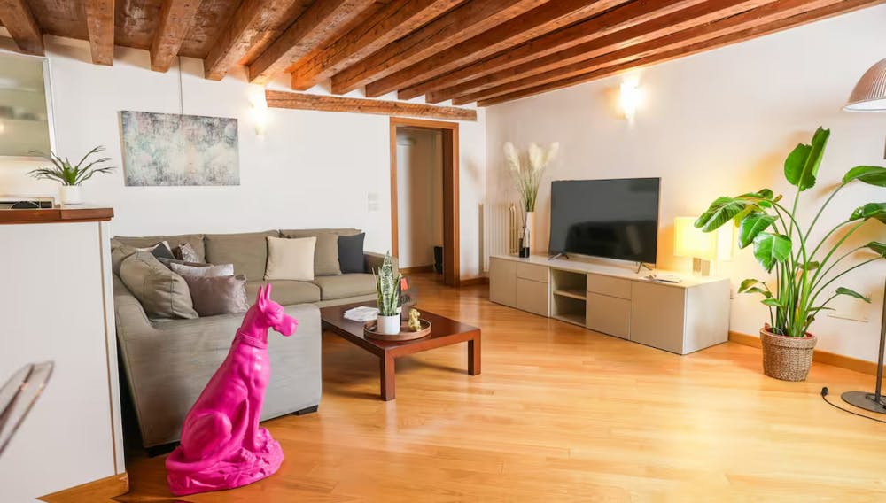 Apartament de închiriat pentru 3.200 EUR pe lună în Padova, Via Zabarella