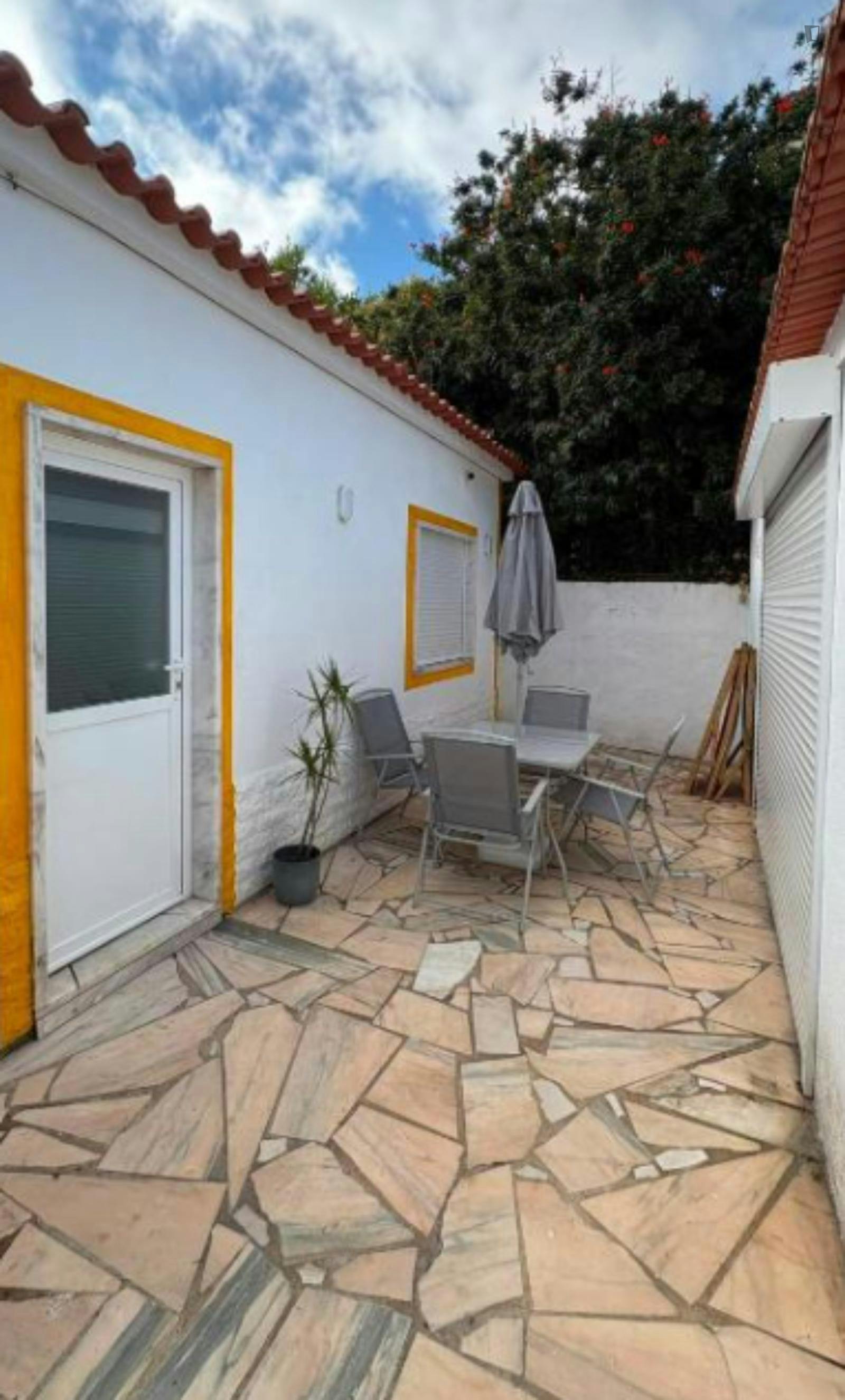 Casa in affitto a 1100 € al mese a Sintra, Avenida Doutor Álvaro de Vasconcelos