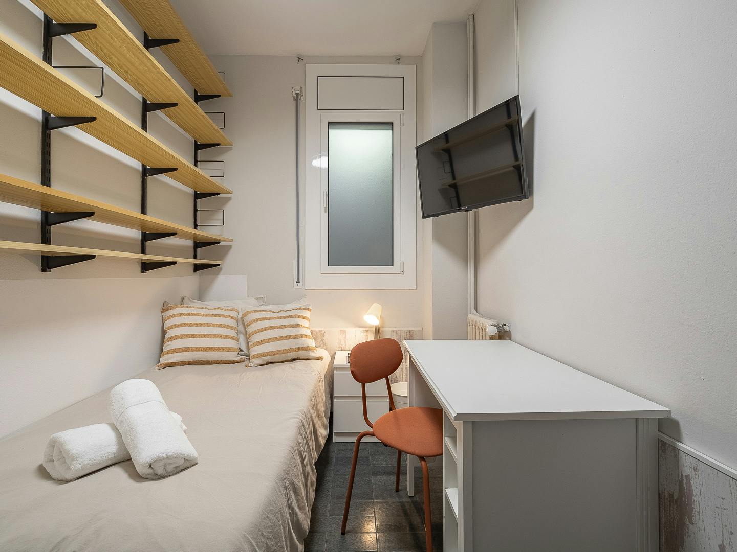 Carrer de Balmes, Barcelona preview