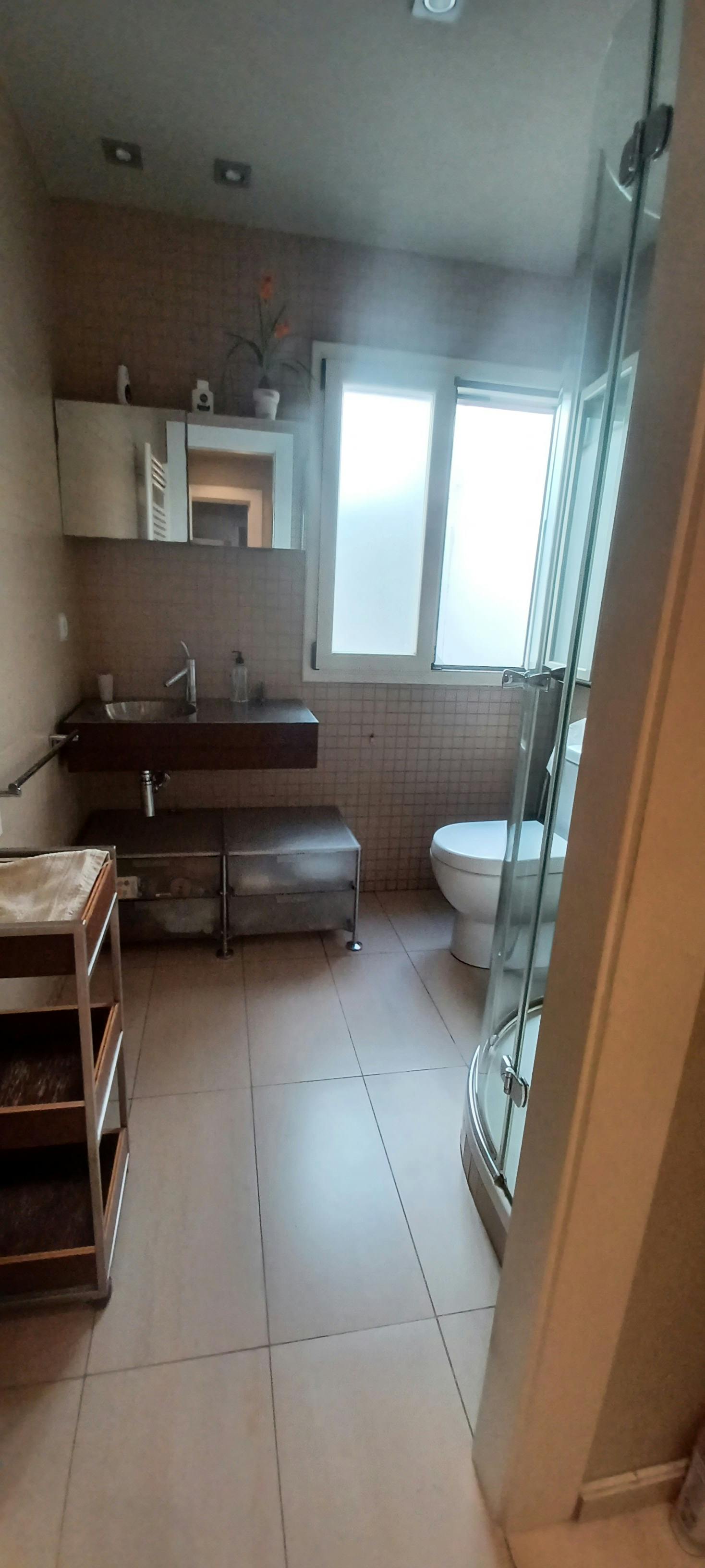 Private room in Carrer Ramon Soldevila, Lleida (1727186) ROOM 3
