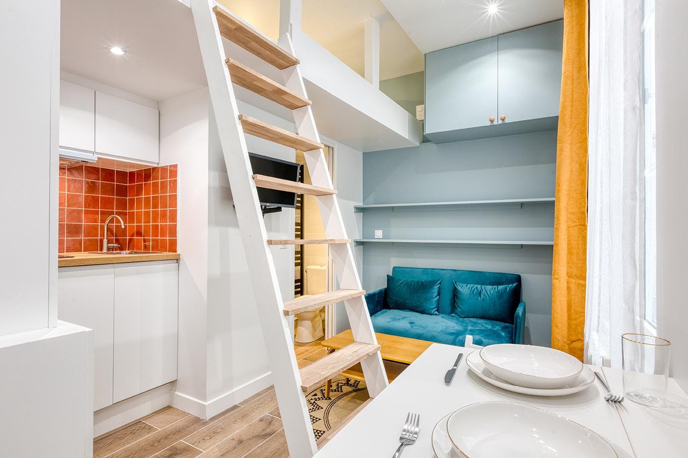 Kawalerka do wynajęcia za 1050 € miesięcznie w mieście Paris, Avenue de Versailles