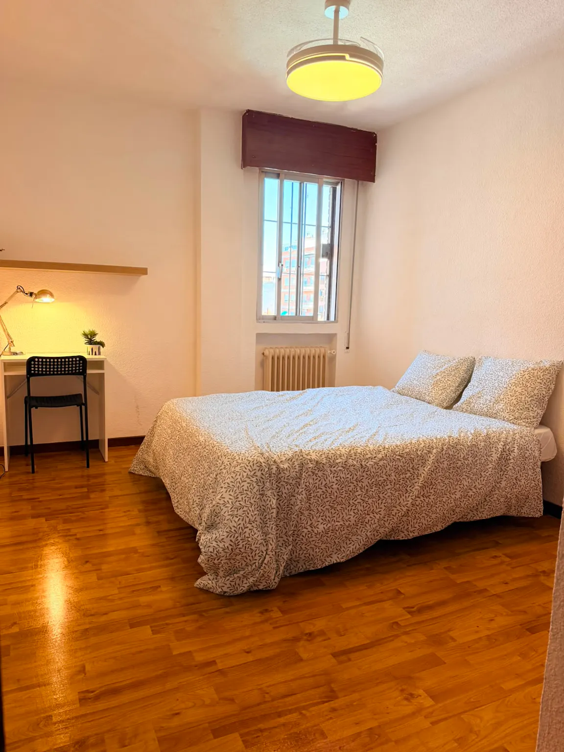Calle de la Infanta Mercedes, Madrid preview