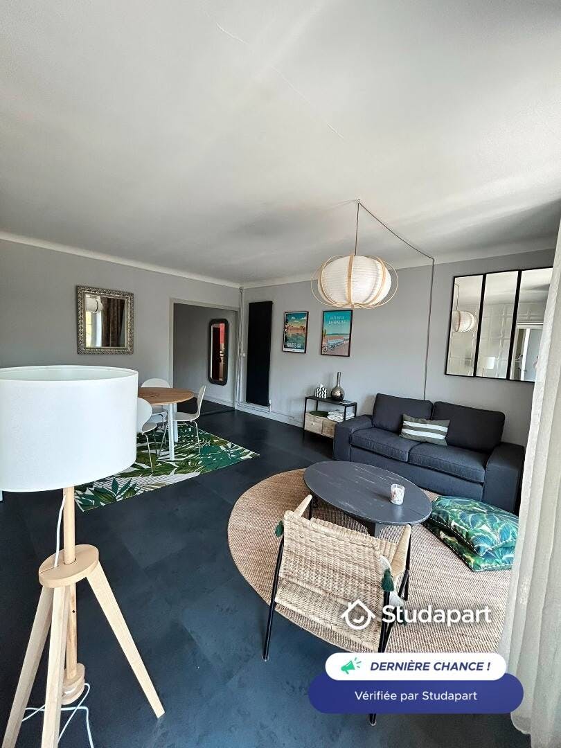Appartamento in affitto a 1250 € al mese a Nantes, Rue Maréchal de Lattre de Tassigny