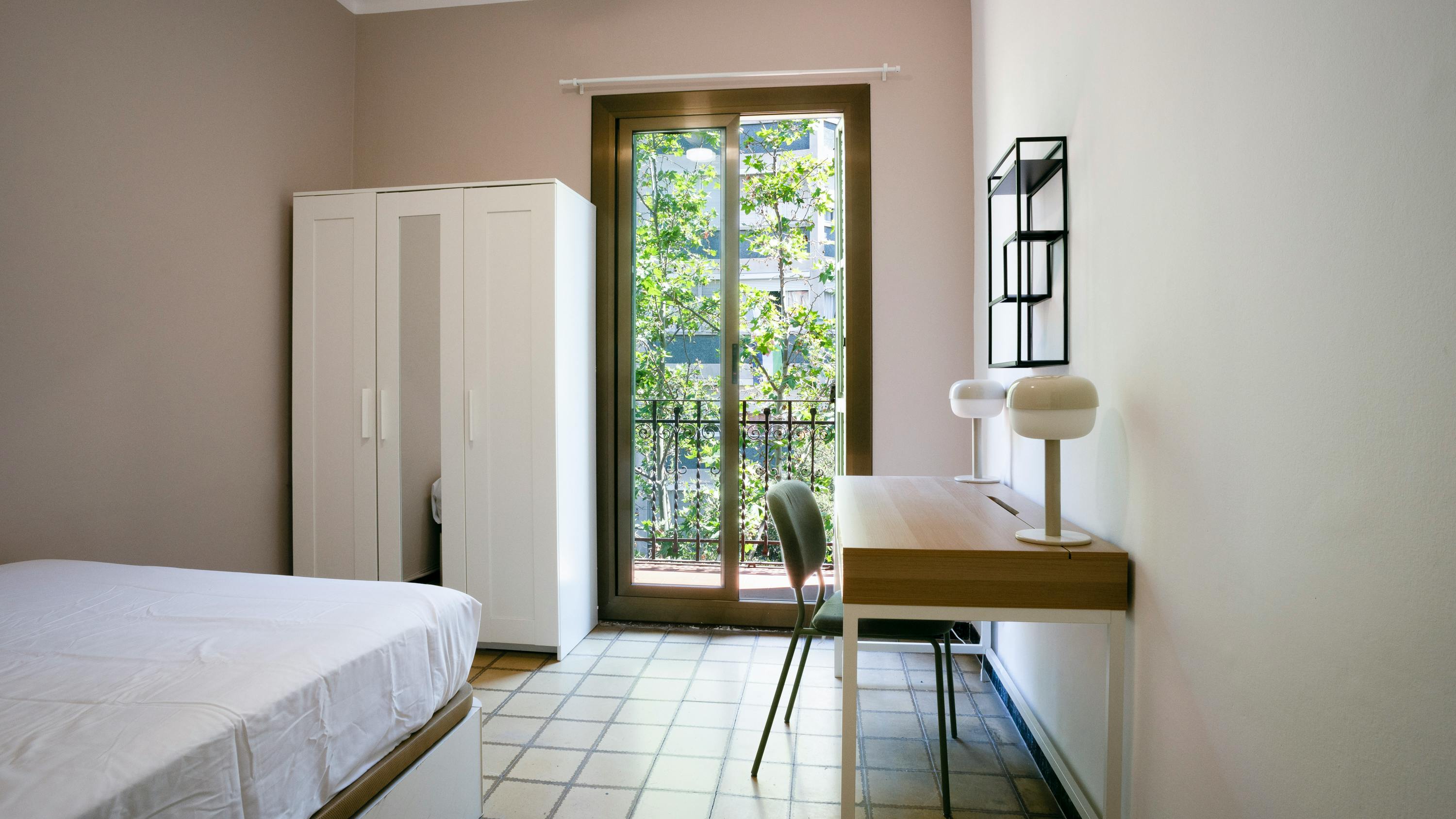 Carrer de Lepant, Barcelona preview
