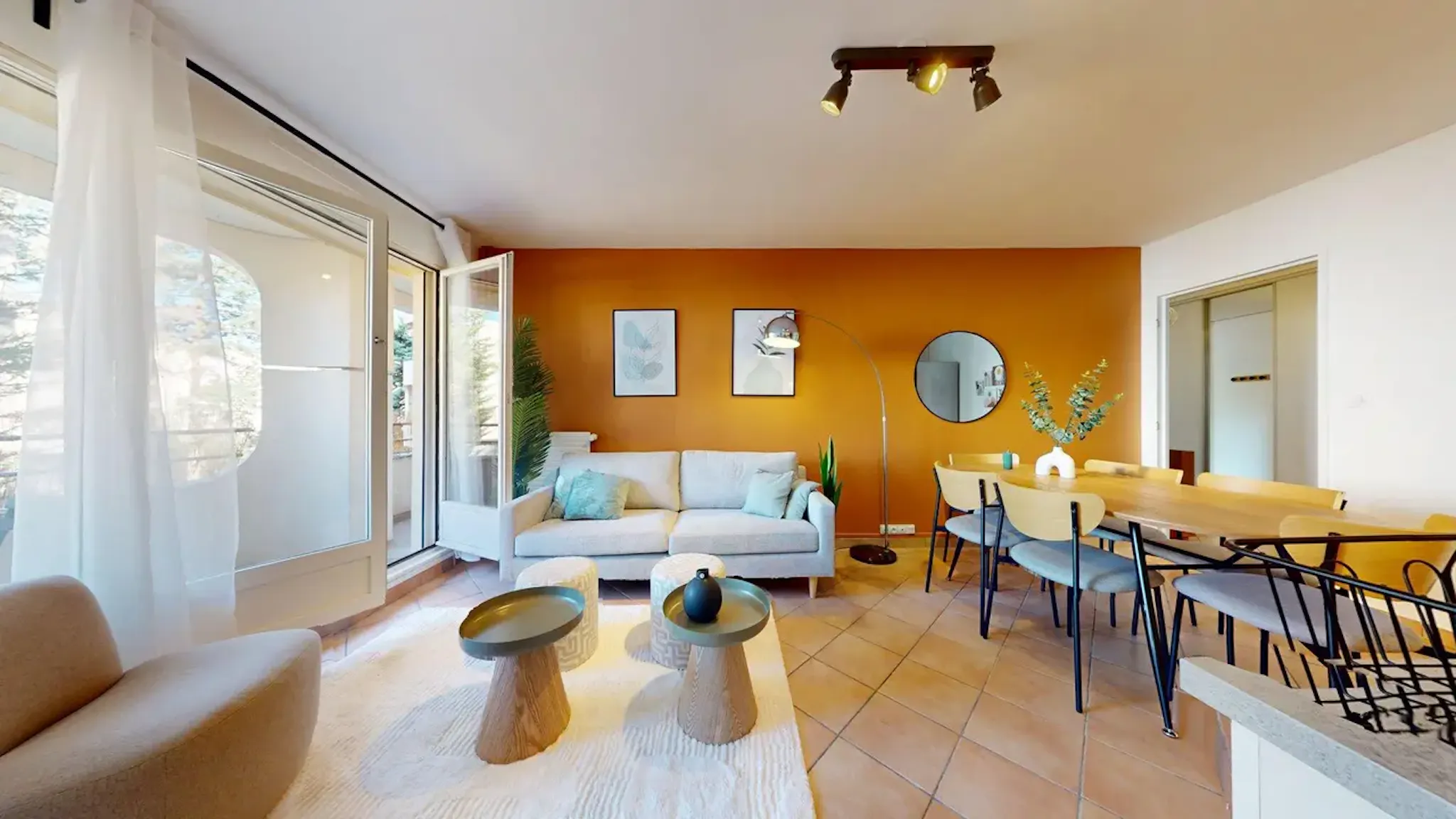 Rue de la Chapelle, Lyon preview