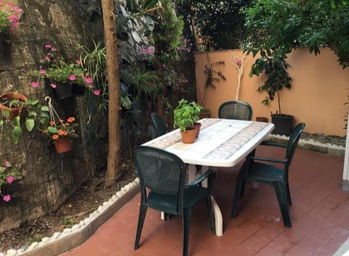 Apartament de închiriat pentru 900 EUR pe lună în Sorrento, Via Capo