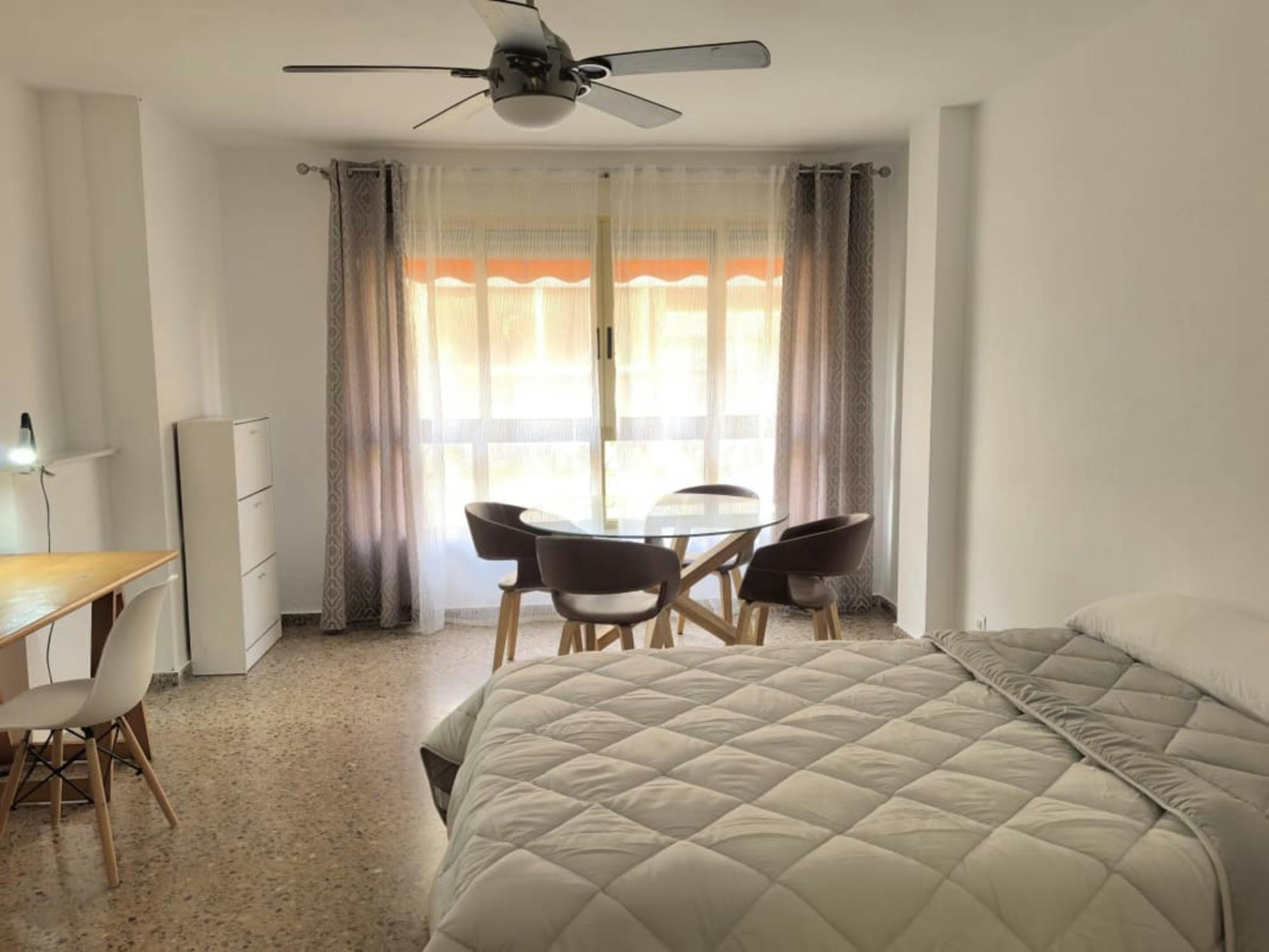 Private room in Carrer Portugal, Alicante (1727550) ROOM 1