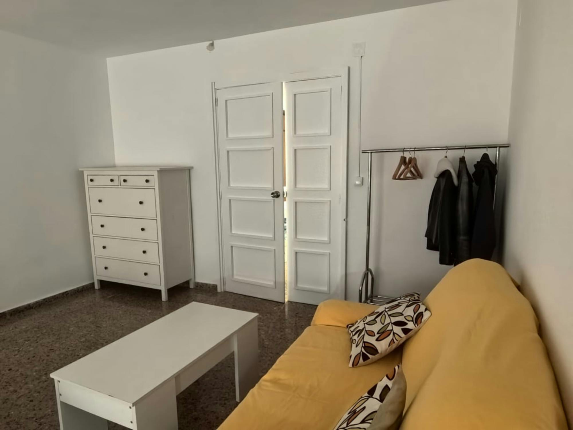 Private room in Carrer Portugal, Alicante (1727550) ROOM 3