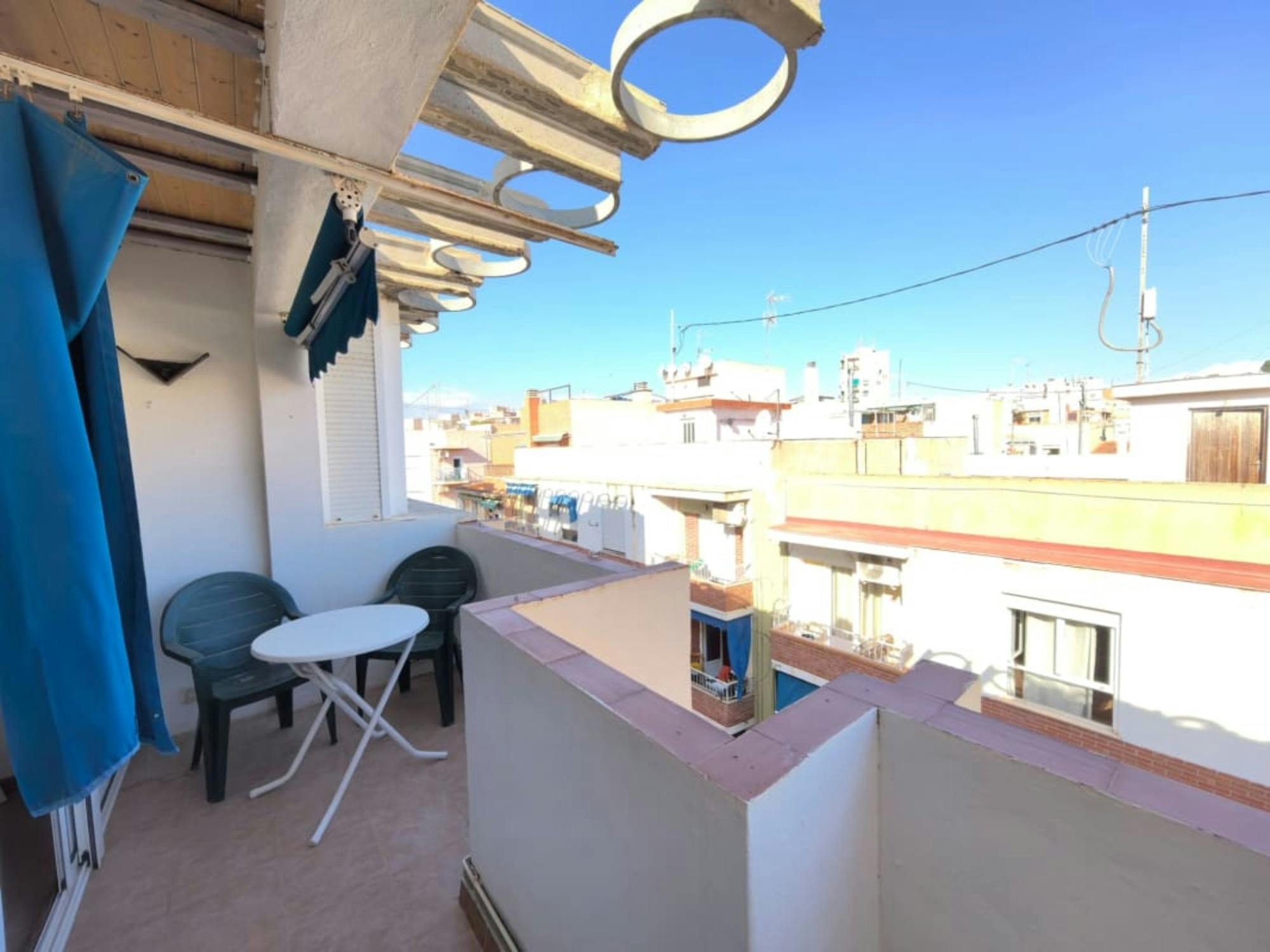 Private room in Carrer Doctor Santaolalla, Alicante (1727564) room image 10