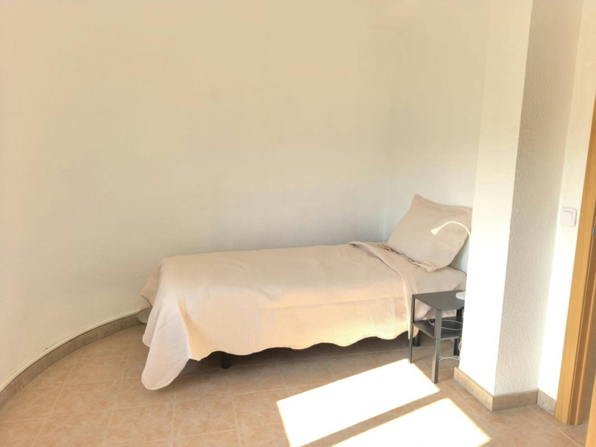 Private room in Carrer Doctor Santaolalla, Alicante (1727564) ROOM 2
