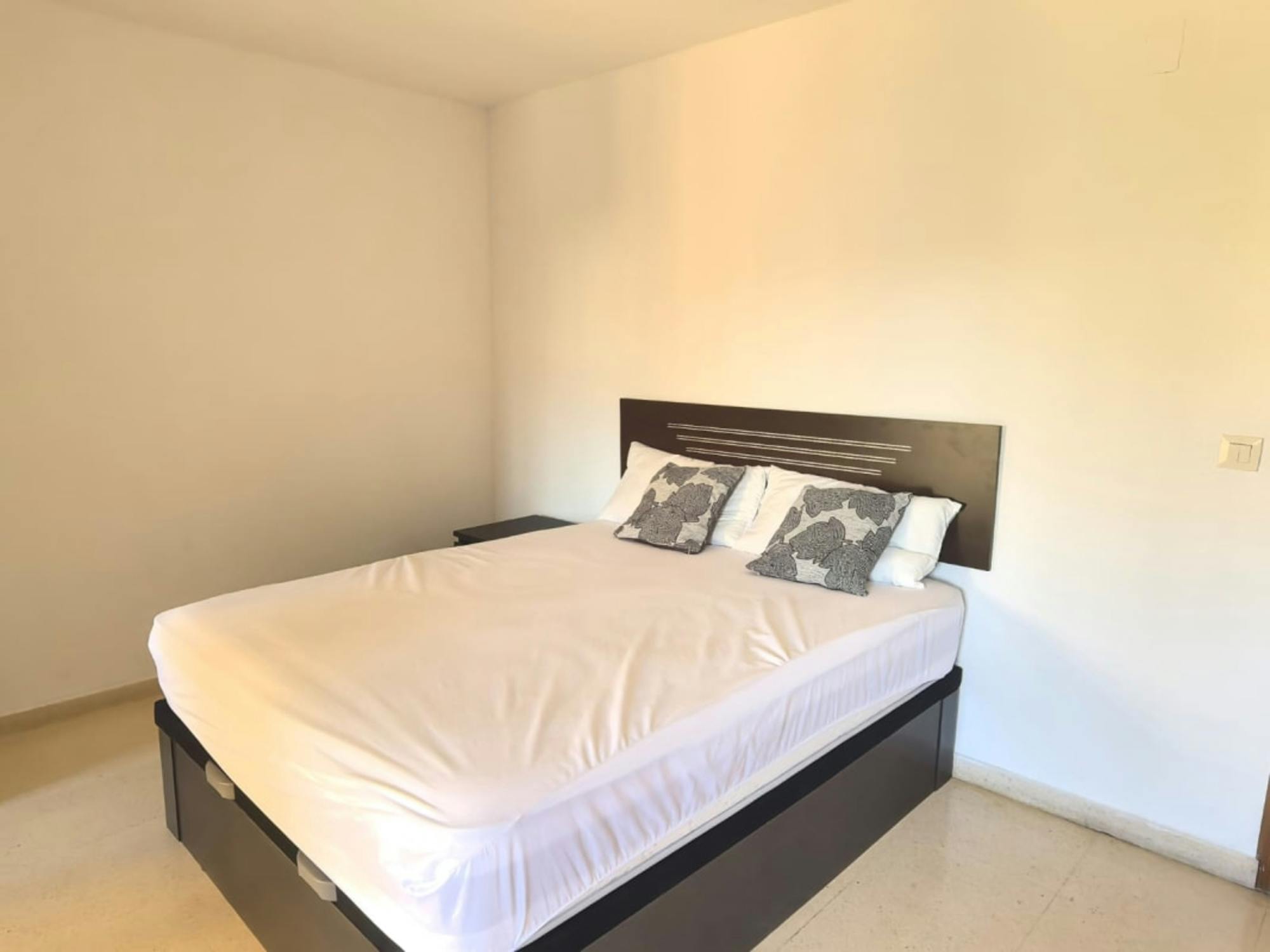 Private room in Carrer Pardo Gimeno, Alicante (1727566) ROOM 1