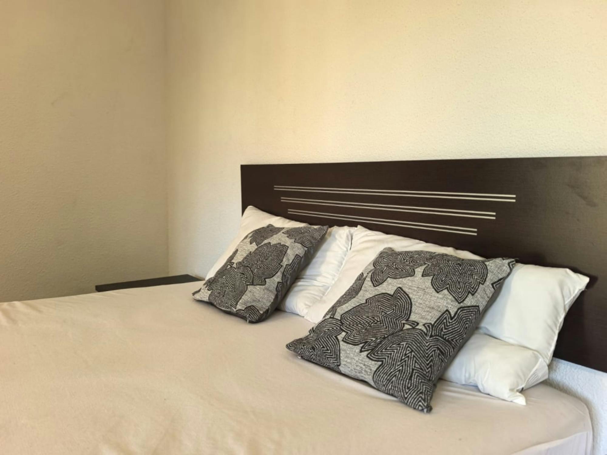 Private room in Carrer Pardo Gimeno, Alicante (1727566) ROOM