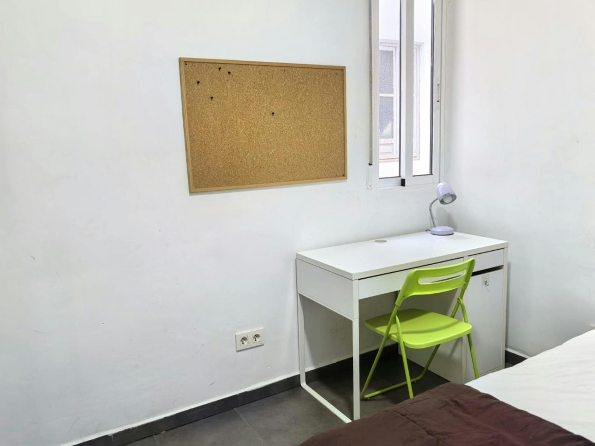 Private room in Calle del Médico Pascual Pérez, Alicante (1727598) room image 2