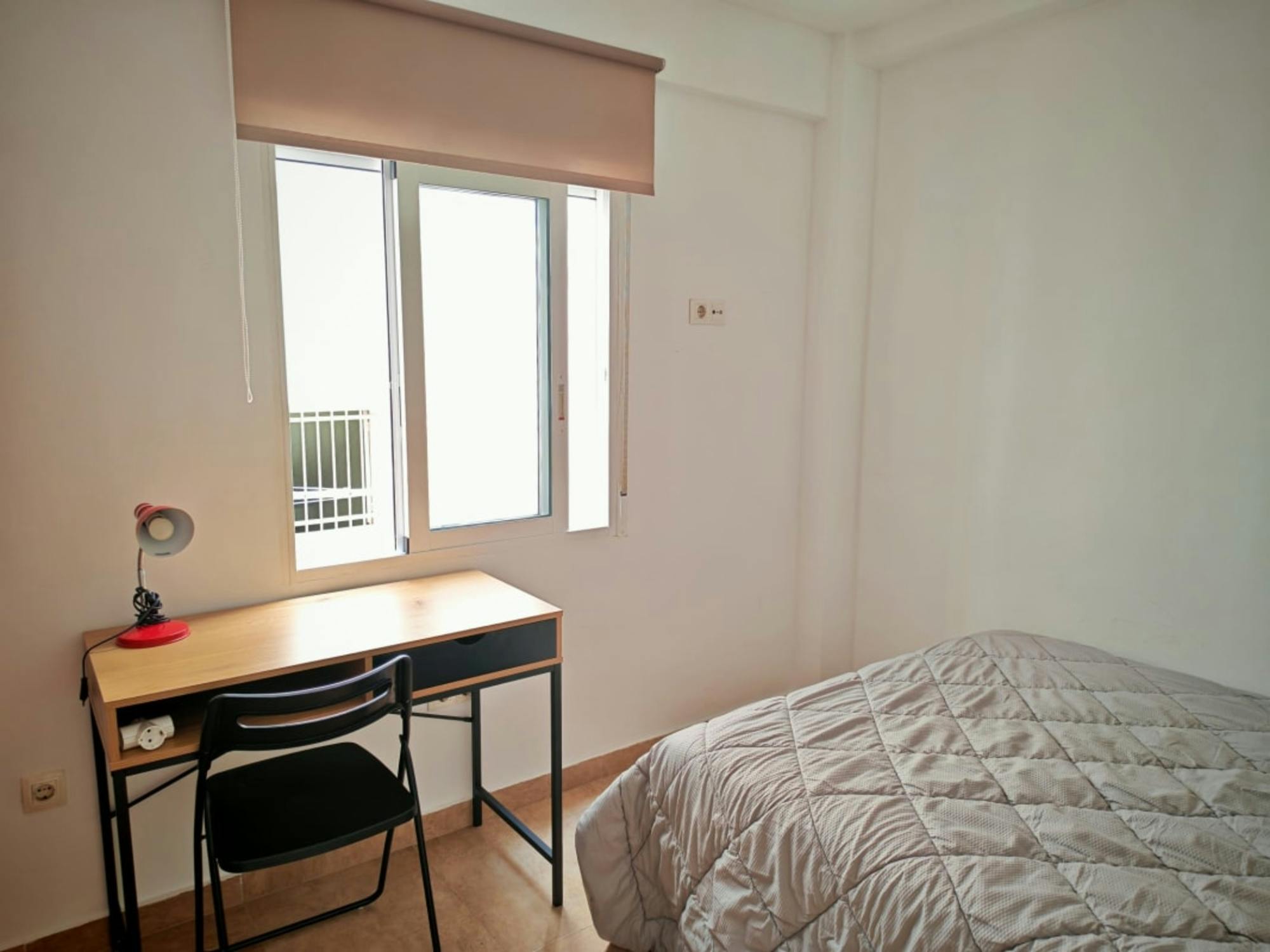 Private room in Carrer València, Alicante (1727611) room image 1