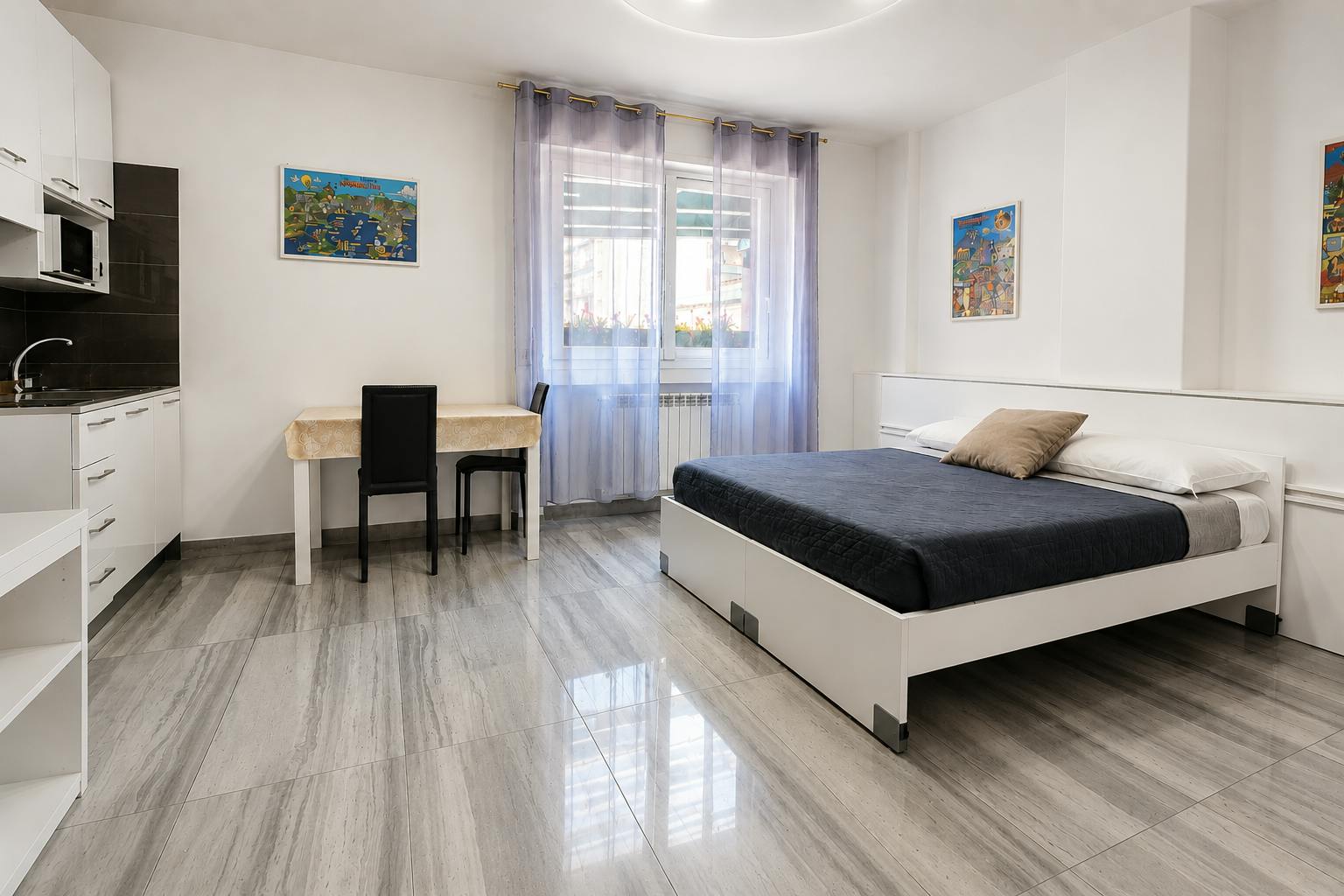 Studio à louer pour 1 700 €/mois à Naples, Corso Malta