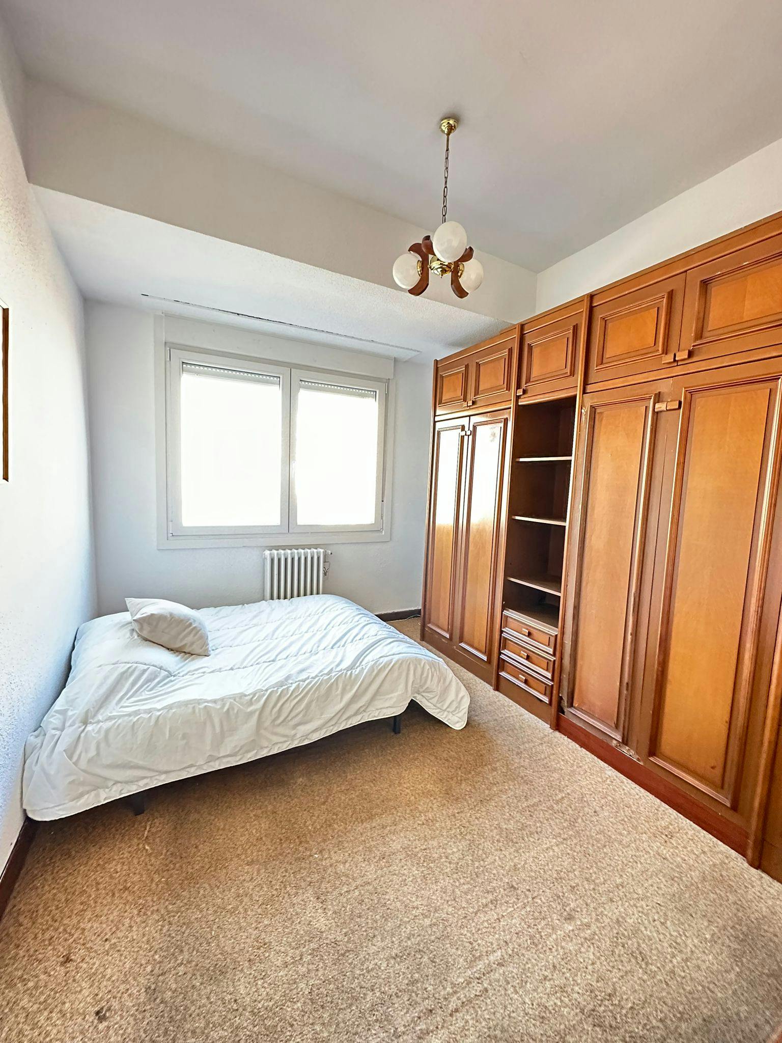 Private room in Paseo de Zorrilla, Valladolid (1727646) room image 1