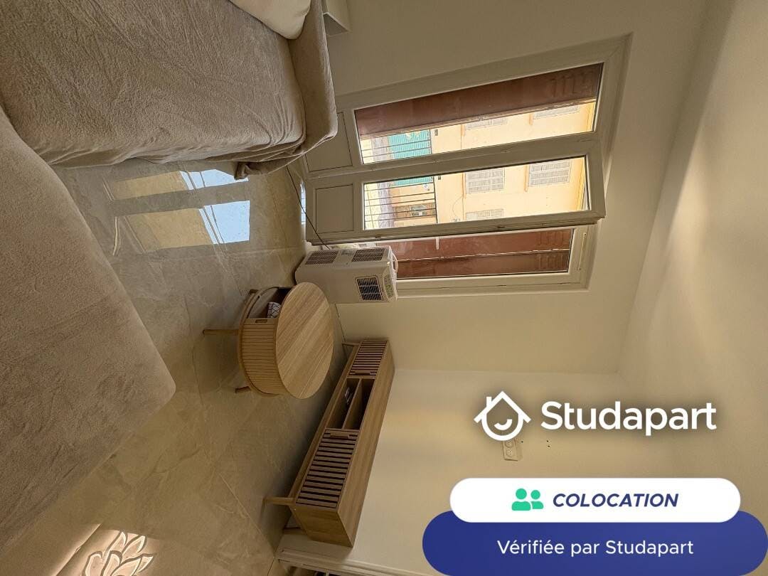 Pokój prywatny do wynajęcia za 560 € miesięcznie w mieście Toulon, Rue Watteau
