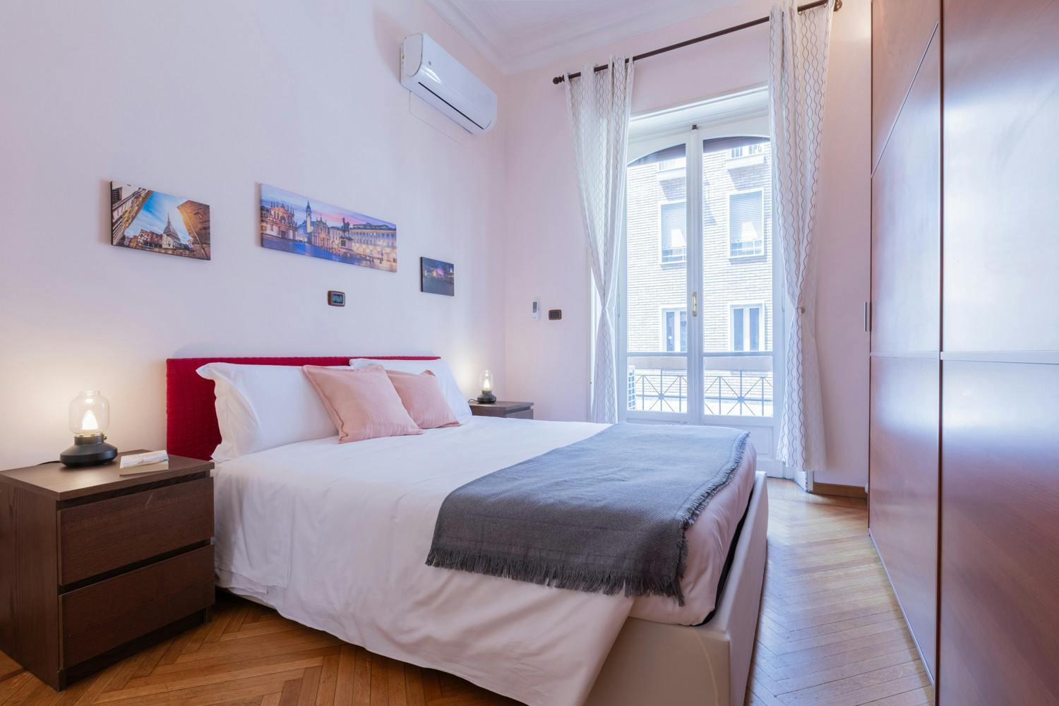 1-Bedroom Apartment in Via Bernardino Galliari, Turin (1727760) ROOM 2