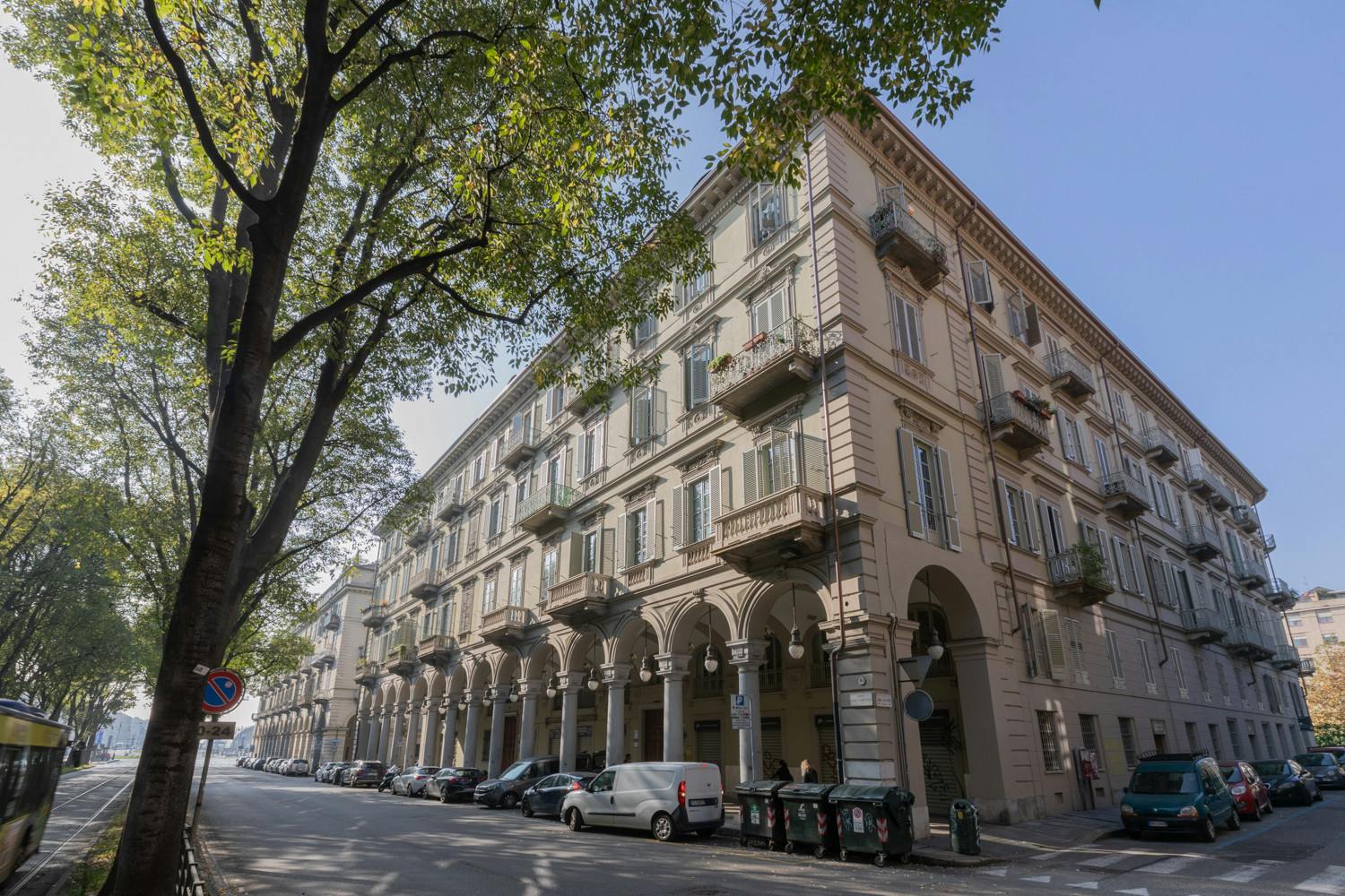 1-Bedroom Apartment in Corso San Martino, Turin (1727773) ROOM 2