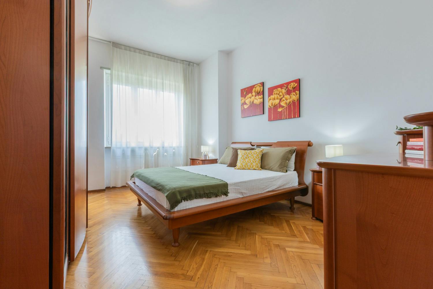 2-Bedroom Apartment in Corso Traiano, Turin (1727788) ROOM