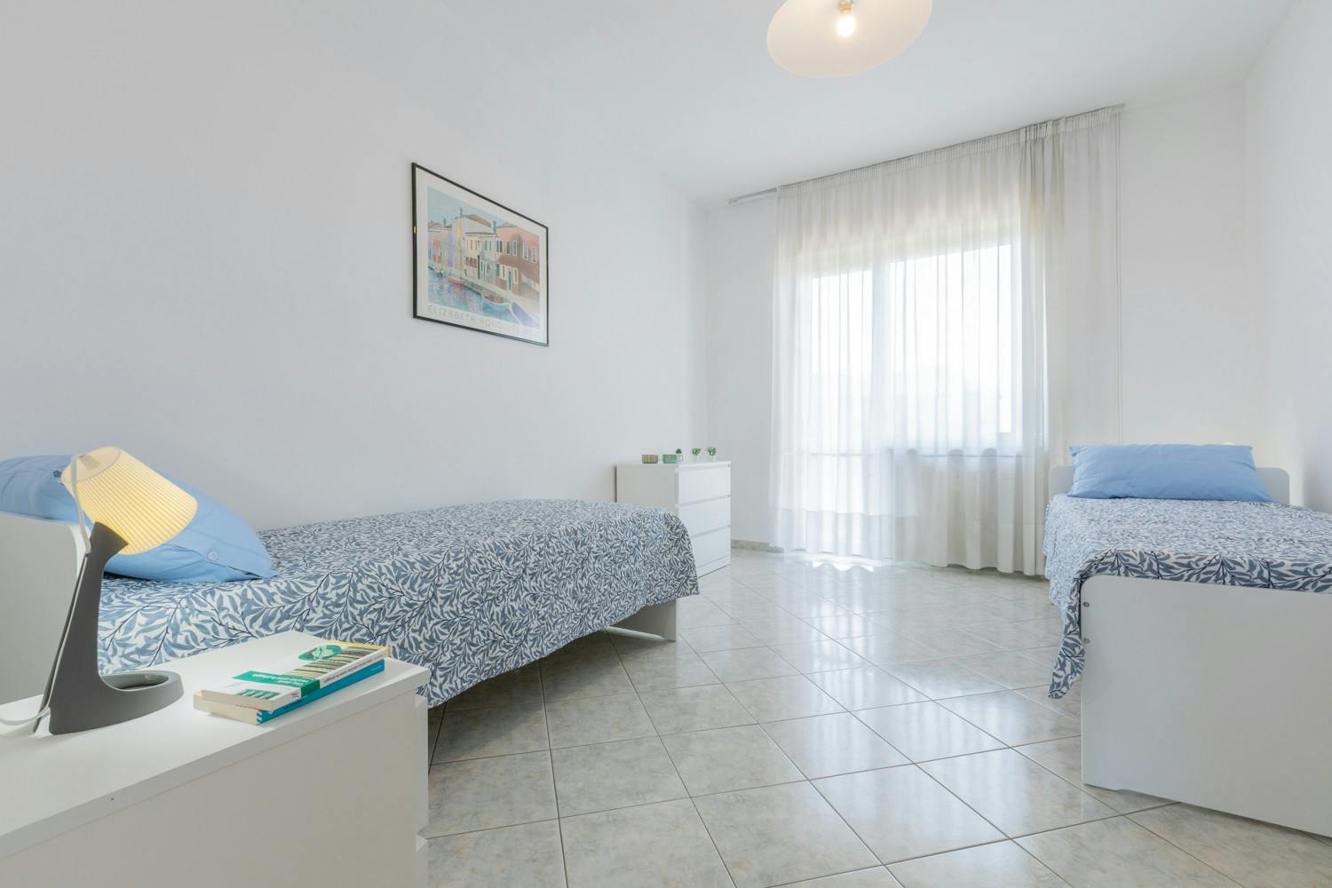 2-Bedroom Apartment in Corso Traiano, Turin (1727788) ROOM 3