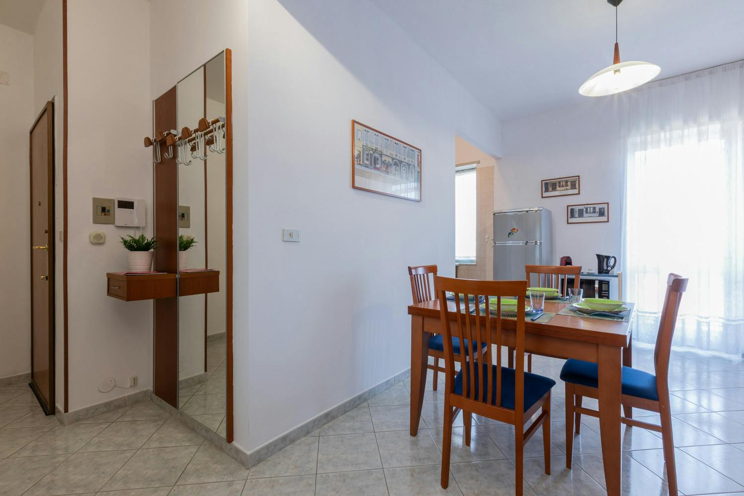 2-Bedroom Apartment in Corso Traiano, Turin (1727788) ROOM 1