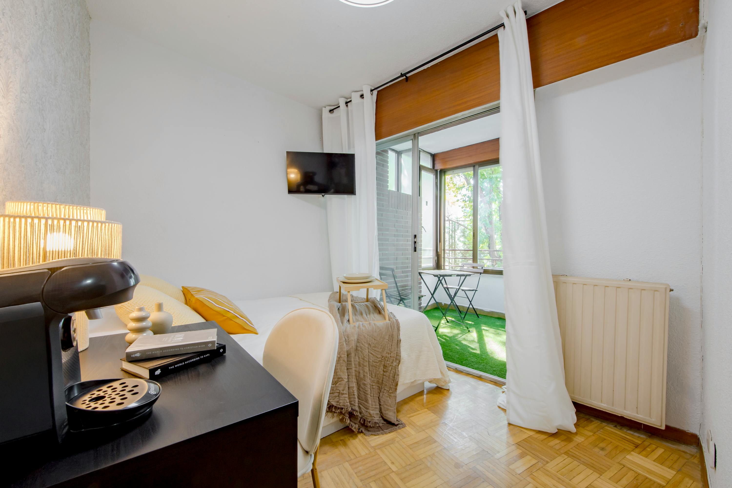 Calle de Santa Cecilia, Madrid preview