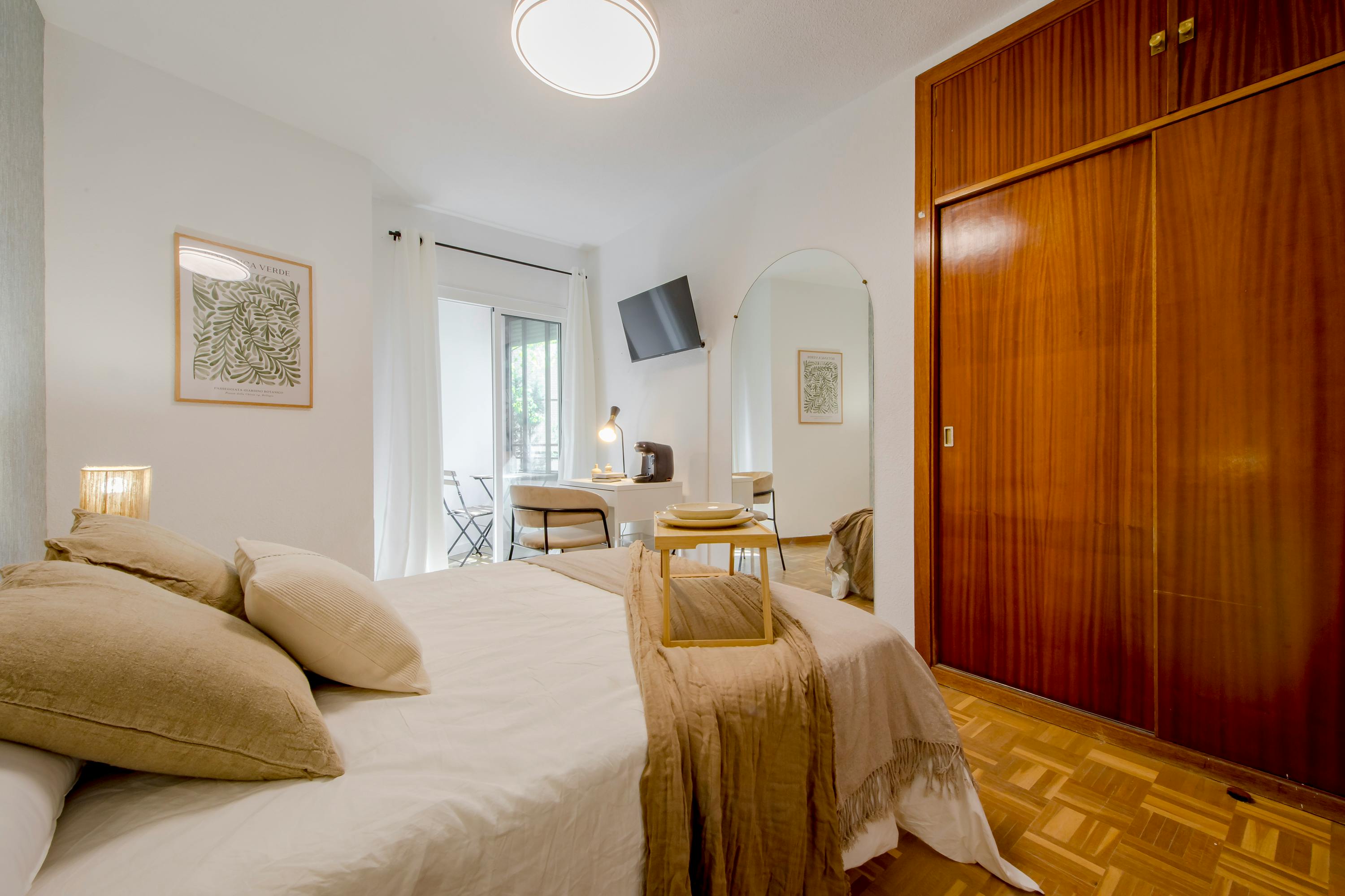 Calle de Santa Cecilia, Madrid preview