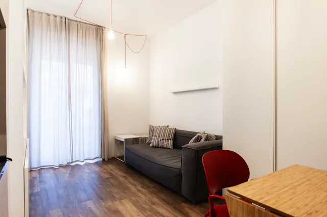 Apartment in Viale Brenta, Milan (1728036) room image 1