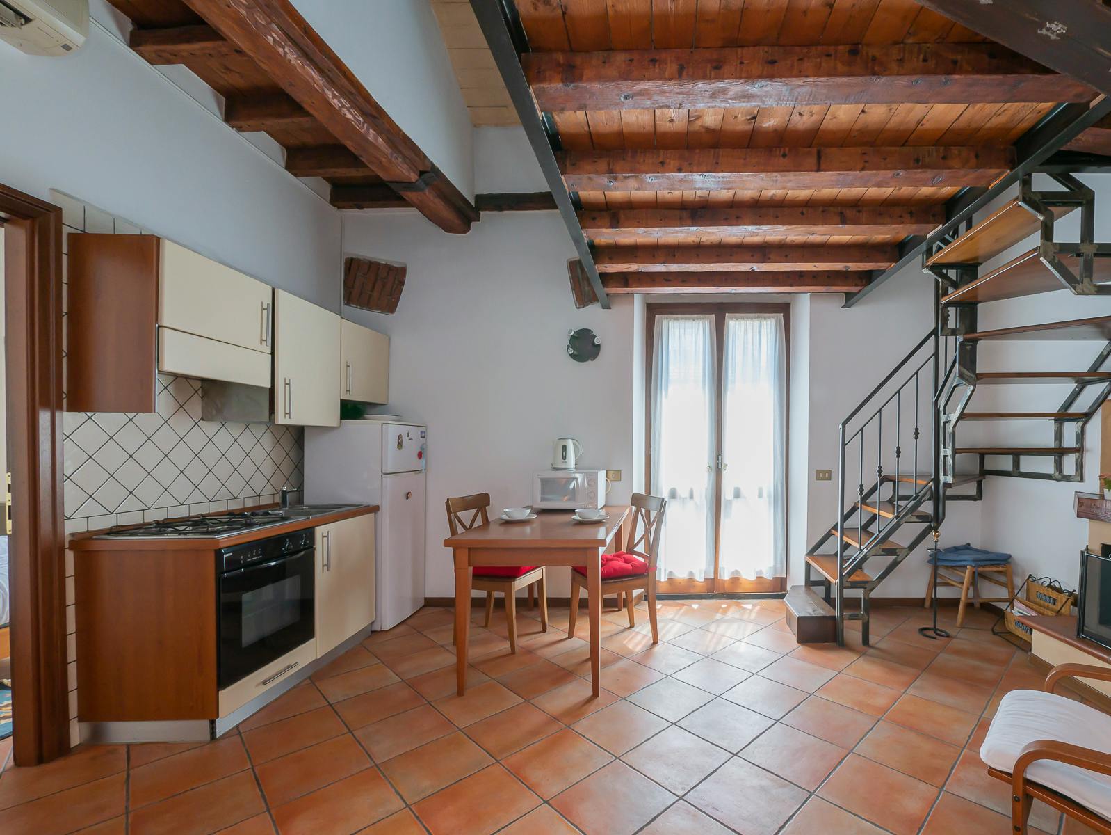 2-Bedroom Apartment in Via Lodovico Muratori, Milan (1728080) room image 1