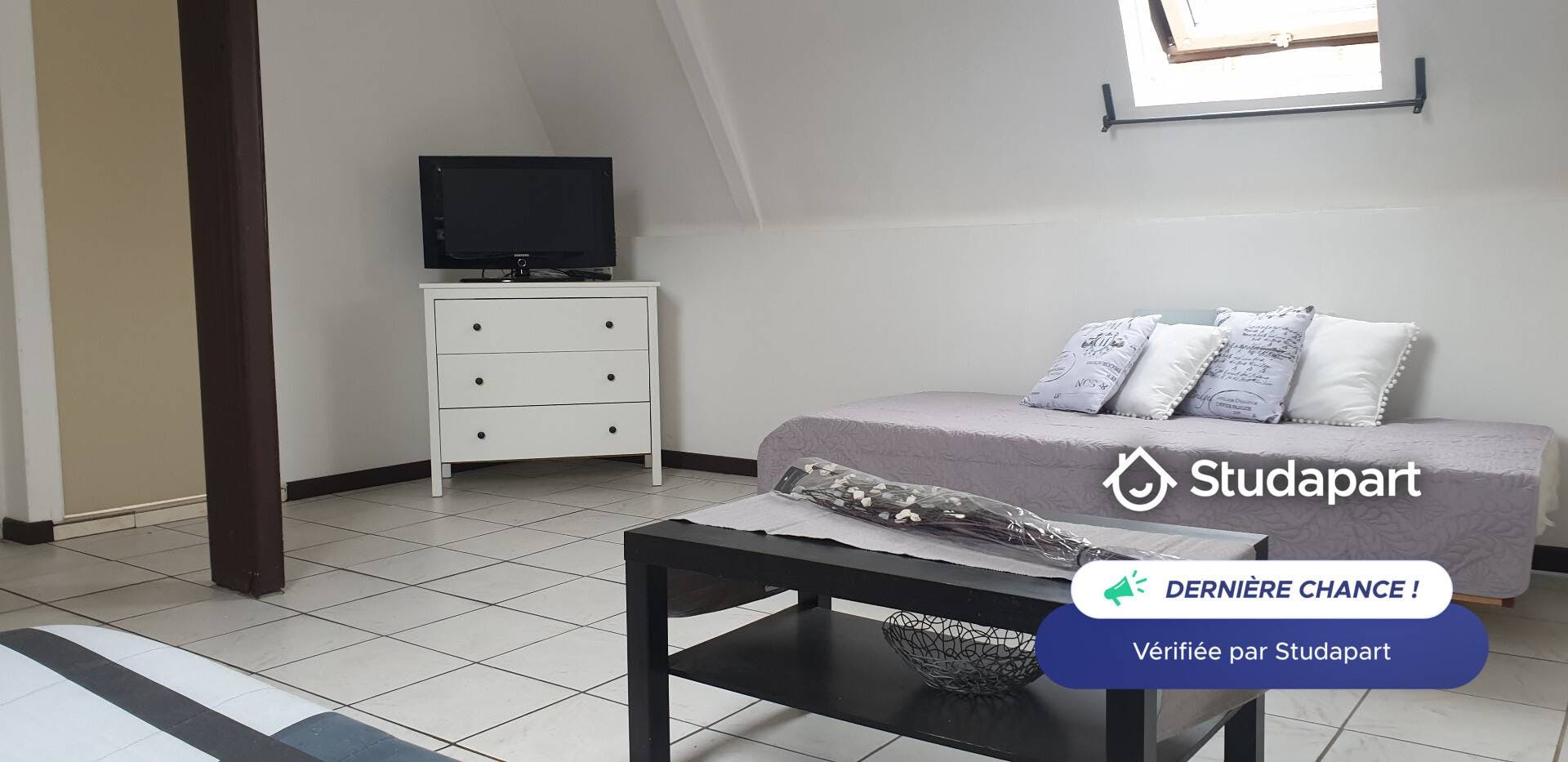 Mieszkanie do wynajęcia za 725 € miesięcznie w mieście Lille, Rue des Meuniers