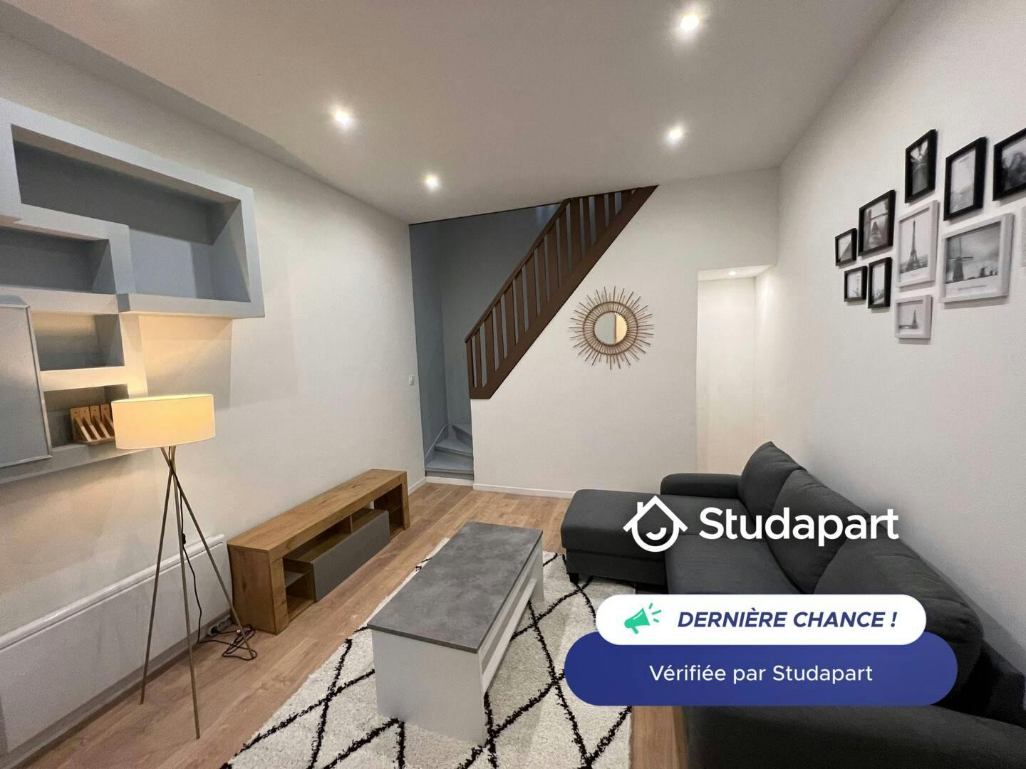 Haus zu mieten für 950 € pro Monat in Lille, Rue de l'Arbrisseau