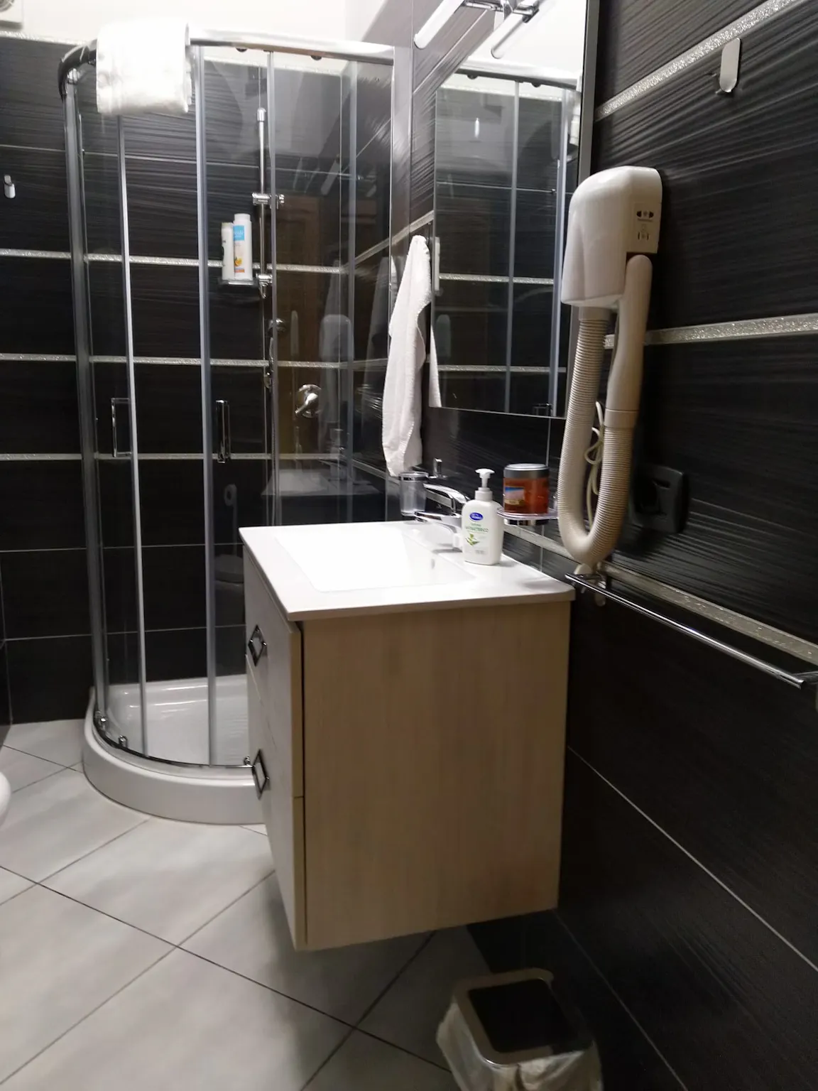 2-Bedroom Apartment in Via Clemente IX, Rome (1728193) ROOM 3