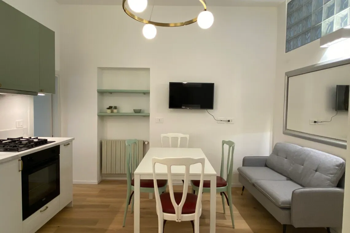 2-Bedroom Apartment in Corso San Gottardo, Milan (1728219) ROOM
