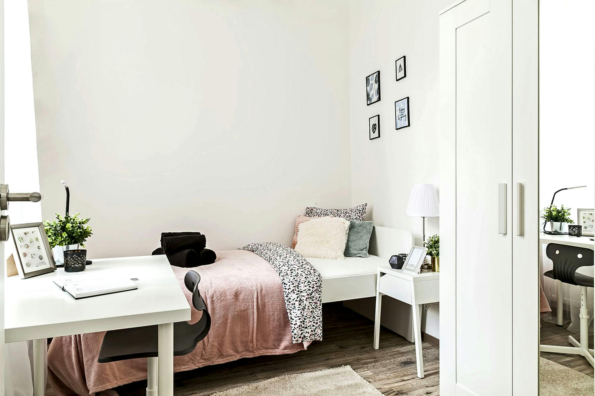 Quarto privado para alugar por € 300 por mês em Budapest, Thököly út