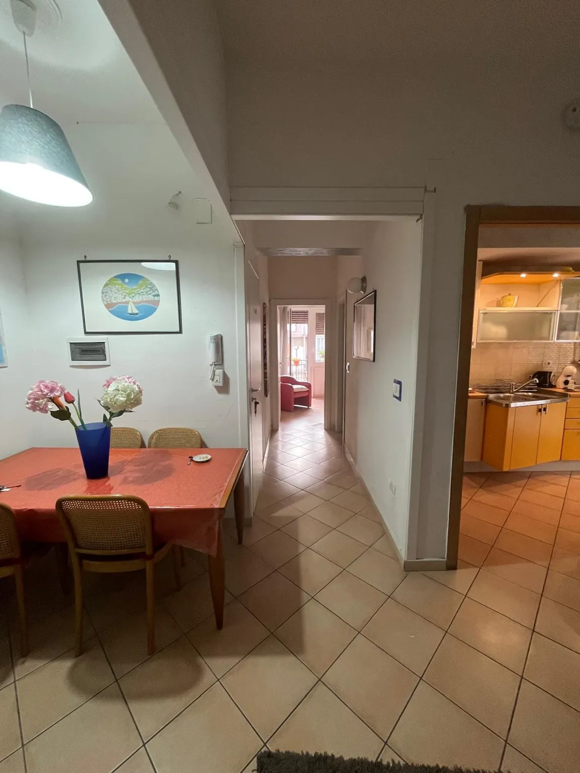 2-Bedroom Apartment in Via Caio Asinio Pollione, Naples (1728366) ROOM 4