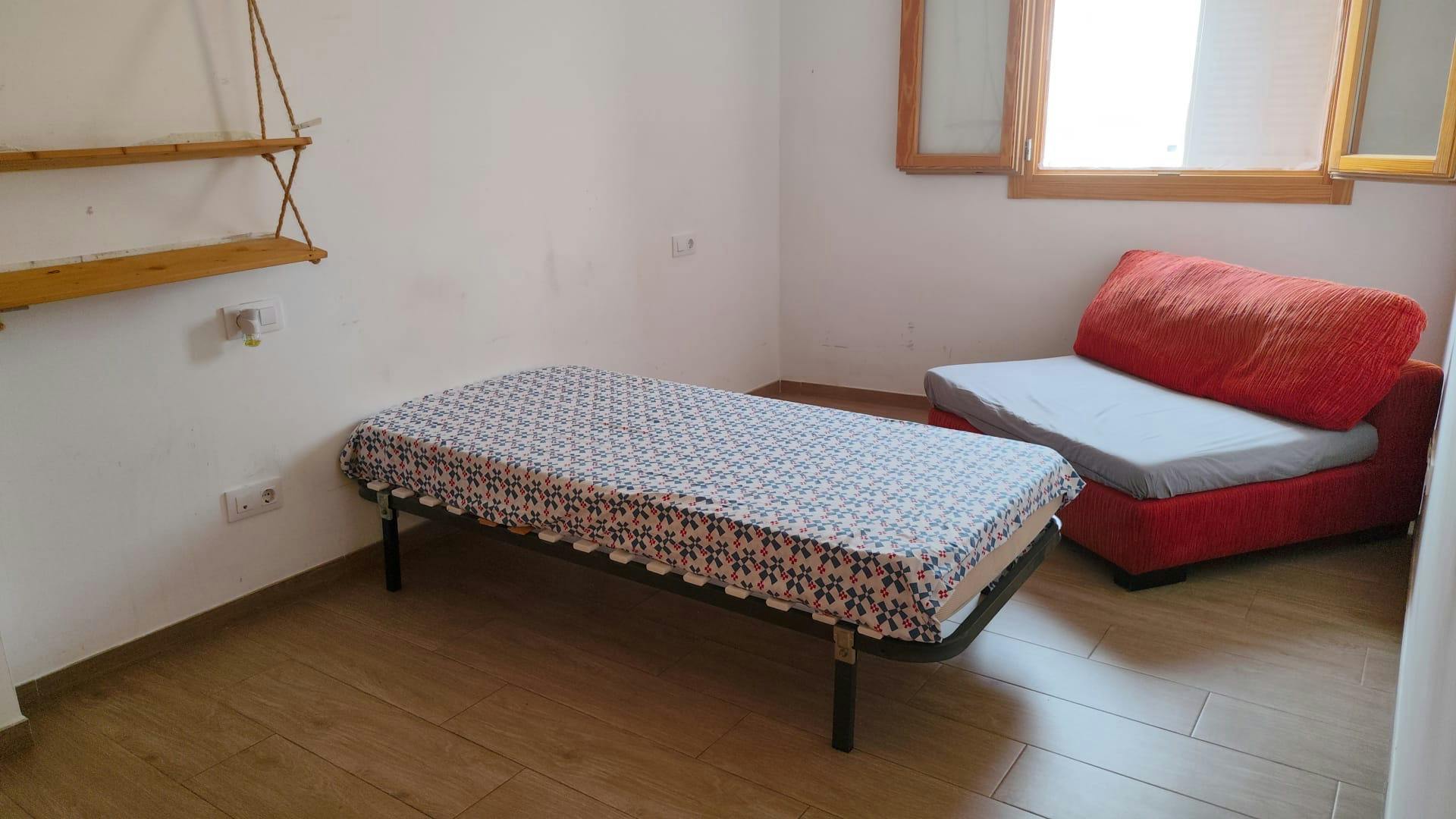 Carrer Bisbe Massanet, Muro preview