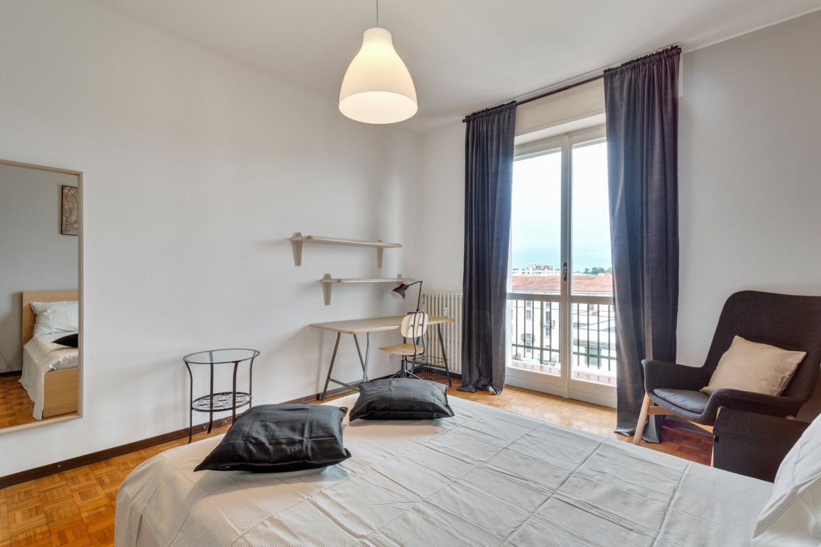 Private room in Via Vincenzo Russo, Milan (1728461) ROOM 2