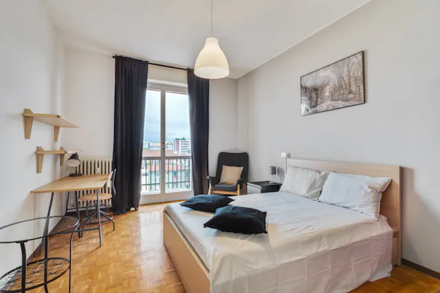 Private room in Via Vincenzo Russo, Milan (1728461) room image 2