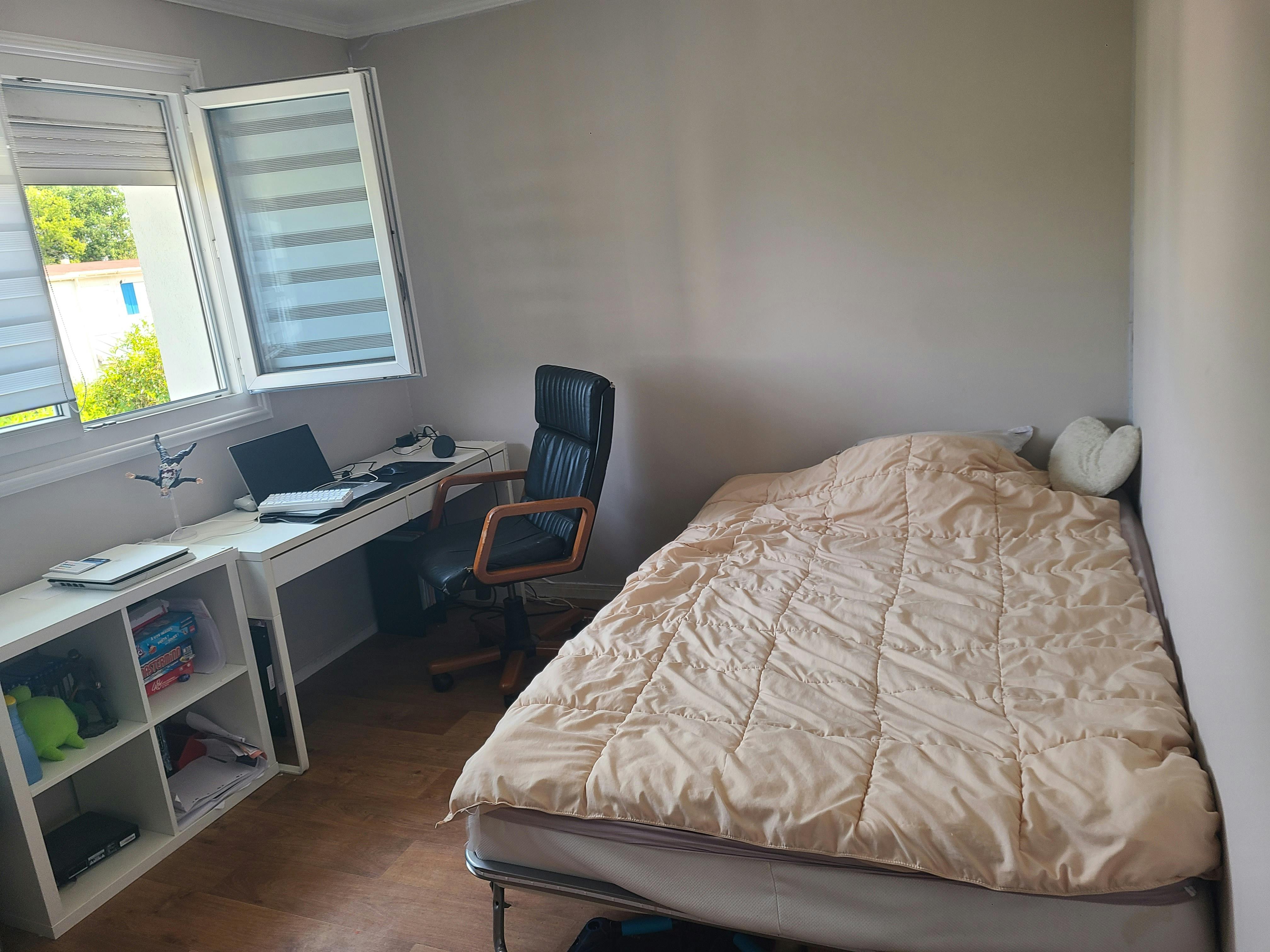 Private room for rent for €504 per month in Lésigny, Rue de Champeaux