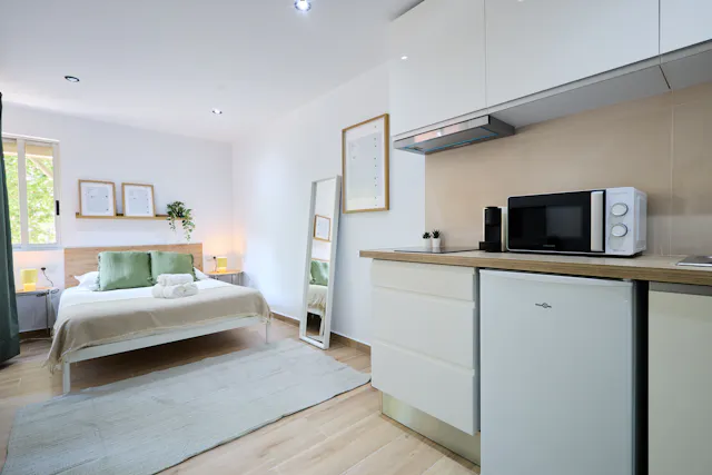 Apartment in Carrer de Sant Rafael, Valencia (1728482) room image 1