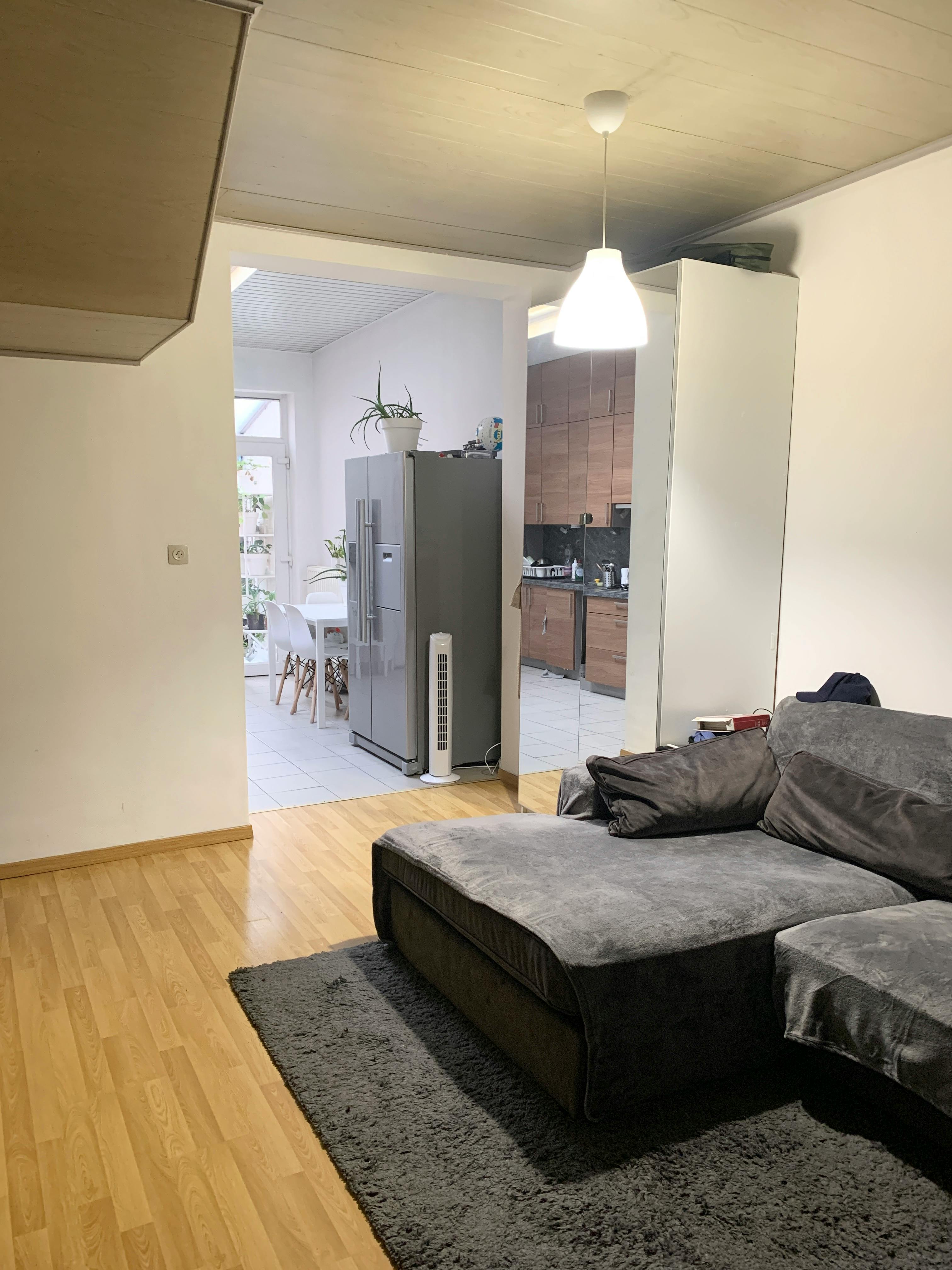 Private room for rent for €590 per month in Antwerpen, Boomsesteenweg