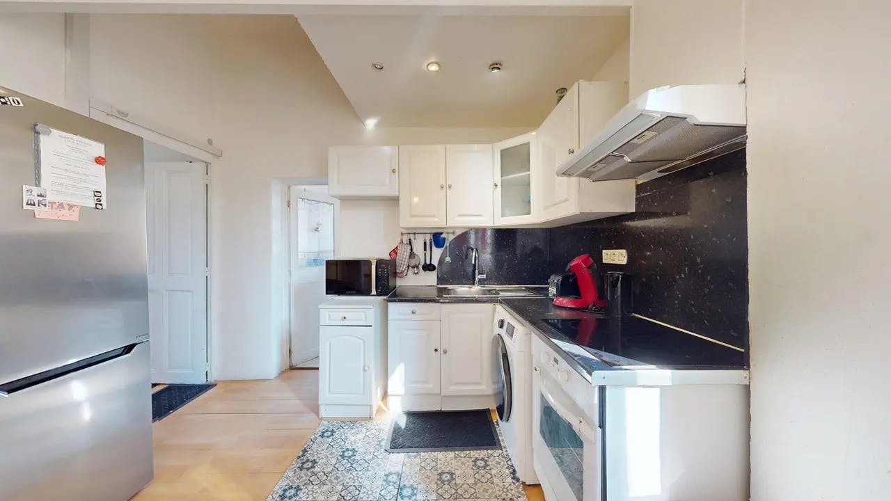 Apartament de închiriat pentru 1.140 EUR pe lună în Avignon, Rue Saint-Christophe