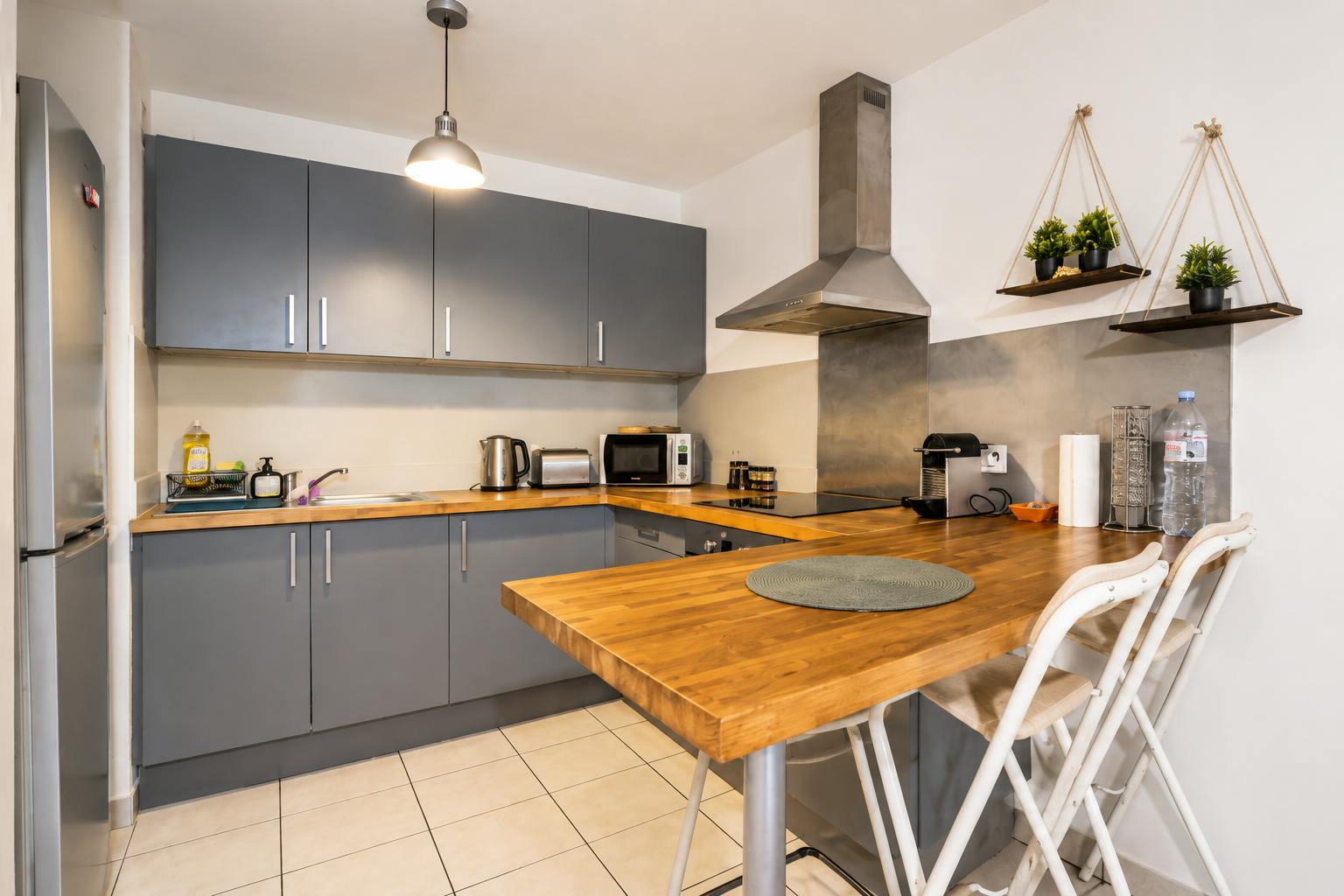 Квартира за оренду для 1 990 EUR на місяць у Ville-la-Grand, Rue Jean Jaurès