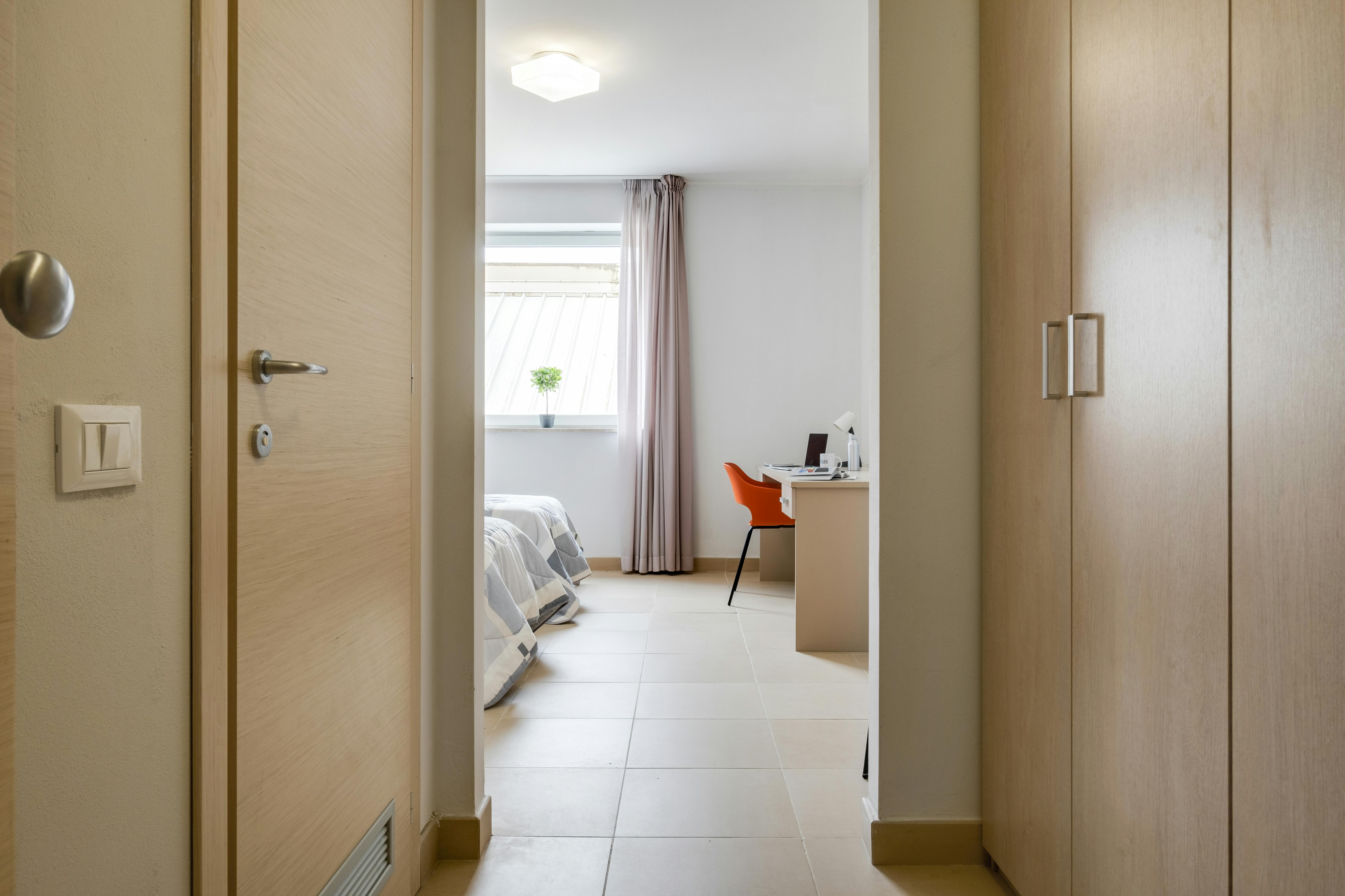 Kawalerka do wynajęcia za 650 € miesięcznie w mieście Bologna, Via Emilia Levante