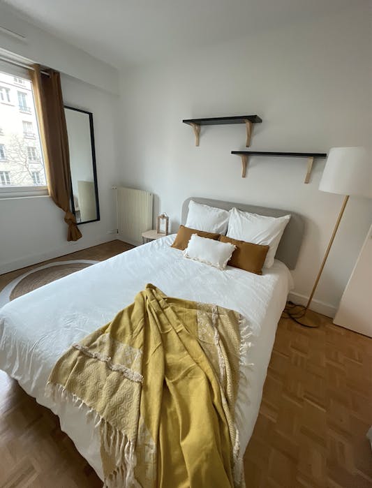 Private room in Rue Blomet, Paris (1728612) room image 1