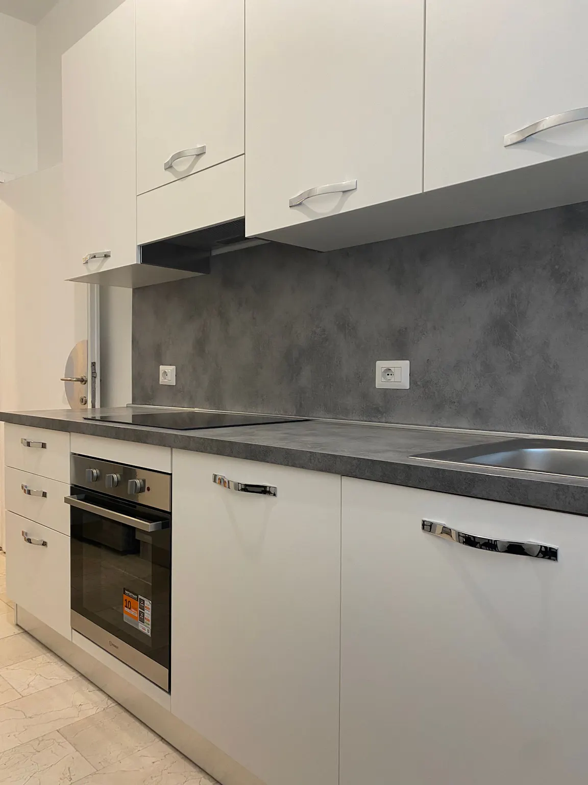 2-Bedroom Apartment in Via Alberto Caroncini, Milan (1728616) ROOM 2