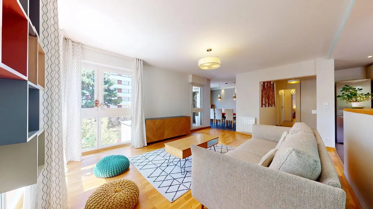 3-Bedroom Apartment in Rue Louis Jasseron, Lyon (1728620) ROOM 1